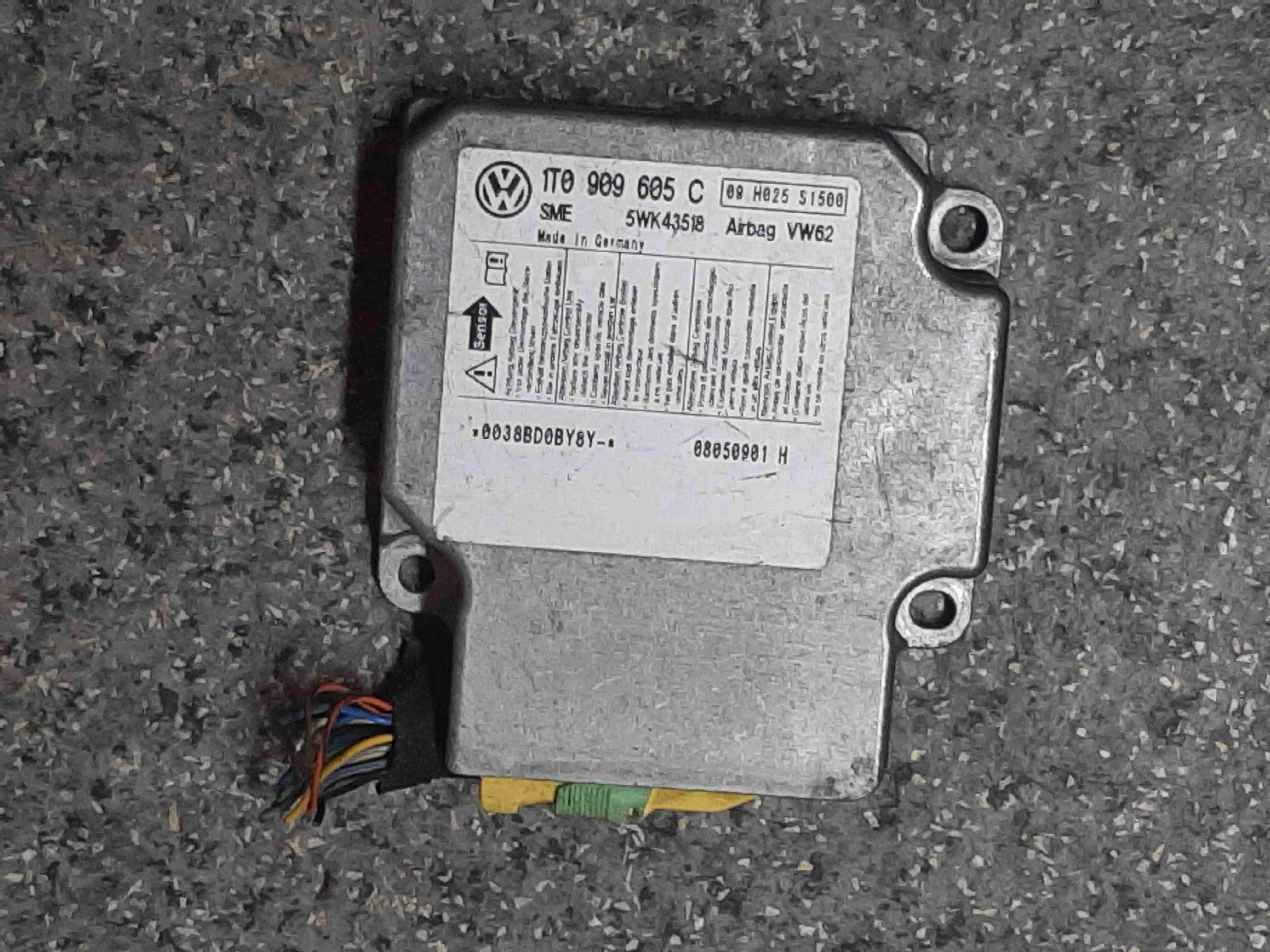 Блок AirBag Volkswagen Touran I (1T) 2003-2006 2004