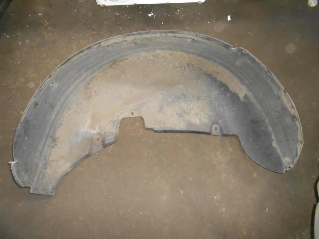 Защита арок задняя левая (подкрылок) Volkswagen Touareg I (7L) 2002-2006 2005