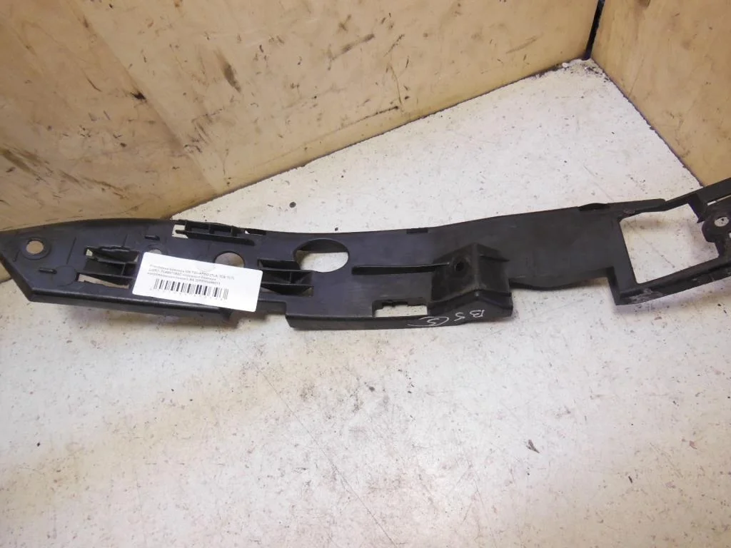 Кронштейн крепления бампера переднего Volkswagen Touareg I (7L) 2002-2006 2005