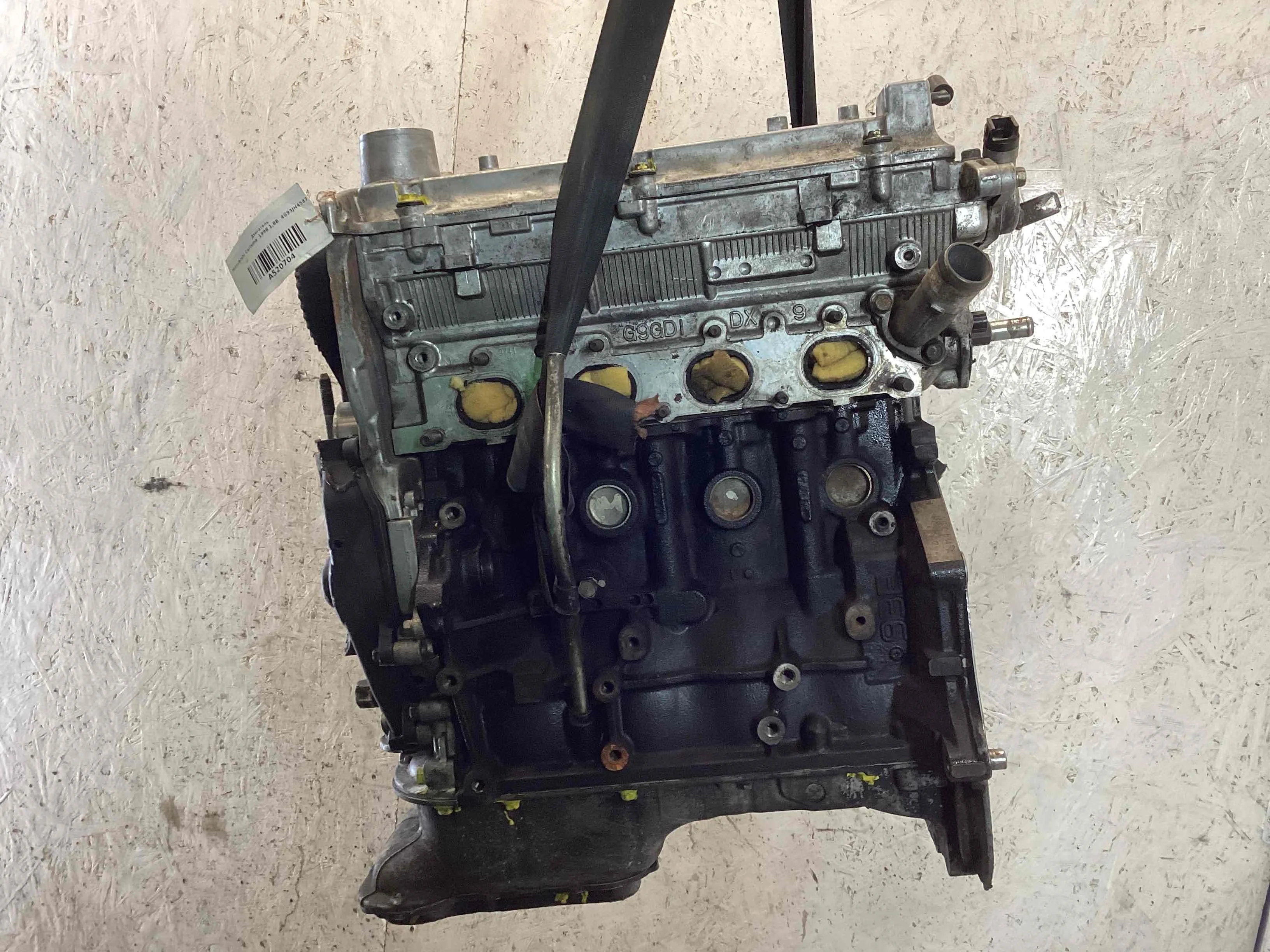 Двигатель Mitsubishi Carisma (DA) 1995-2004 1998 1,8 Бензин МКПП Седан