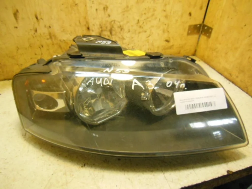 Фара правая Audi A3 II (8P) 2003-2005 2004