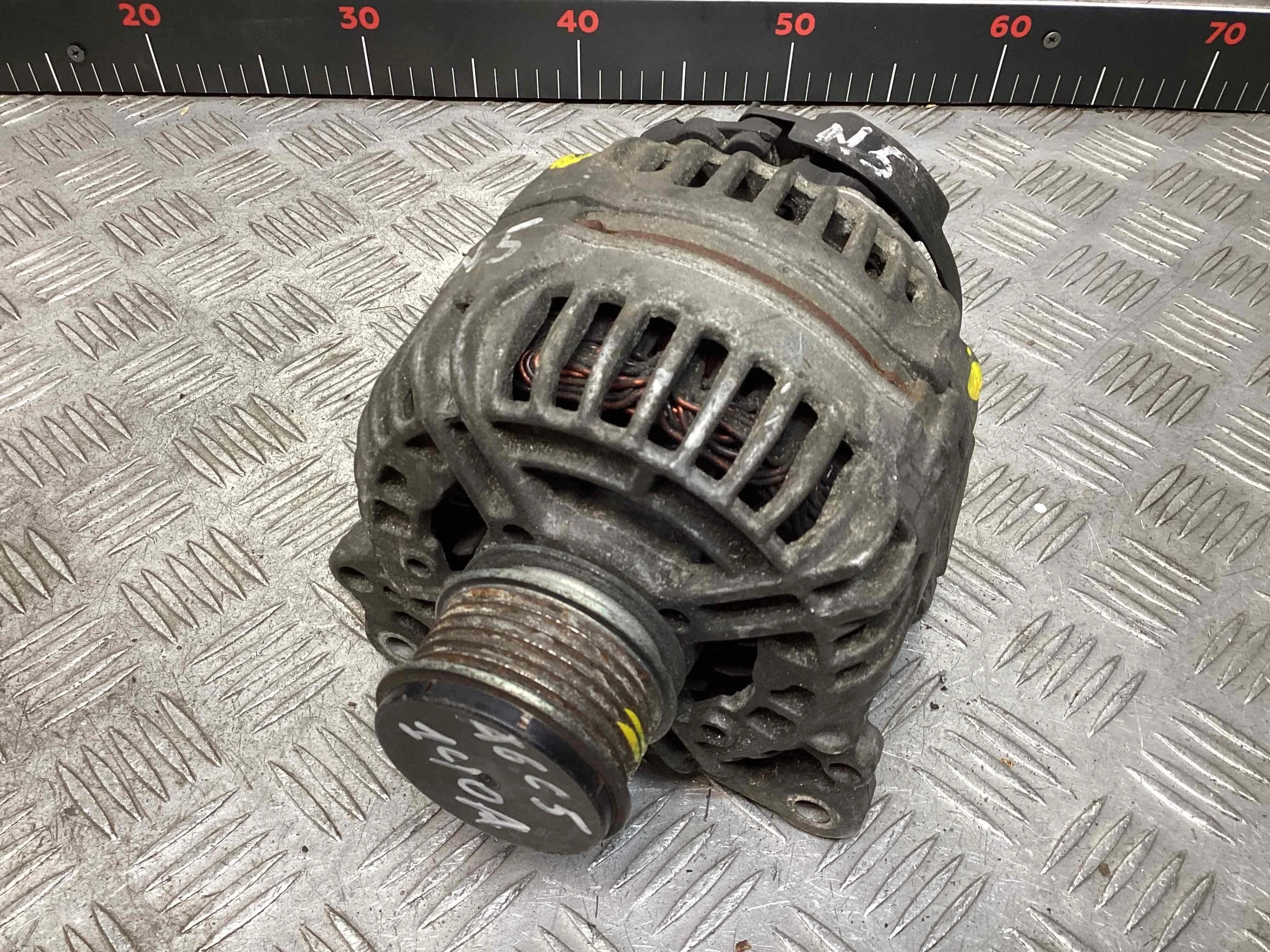 Генератор Volkswagen Passat B6 (3C) 2005-2010 2008 2,0 Дизель