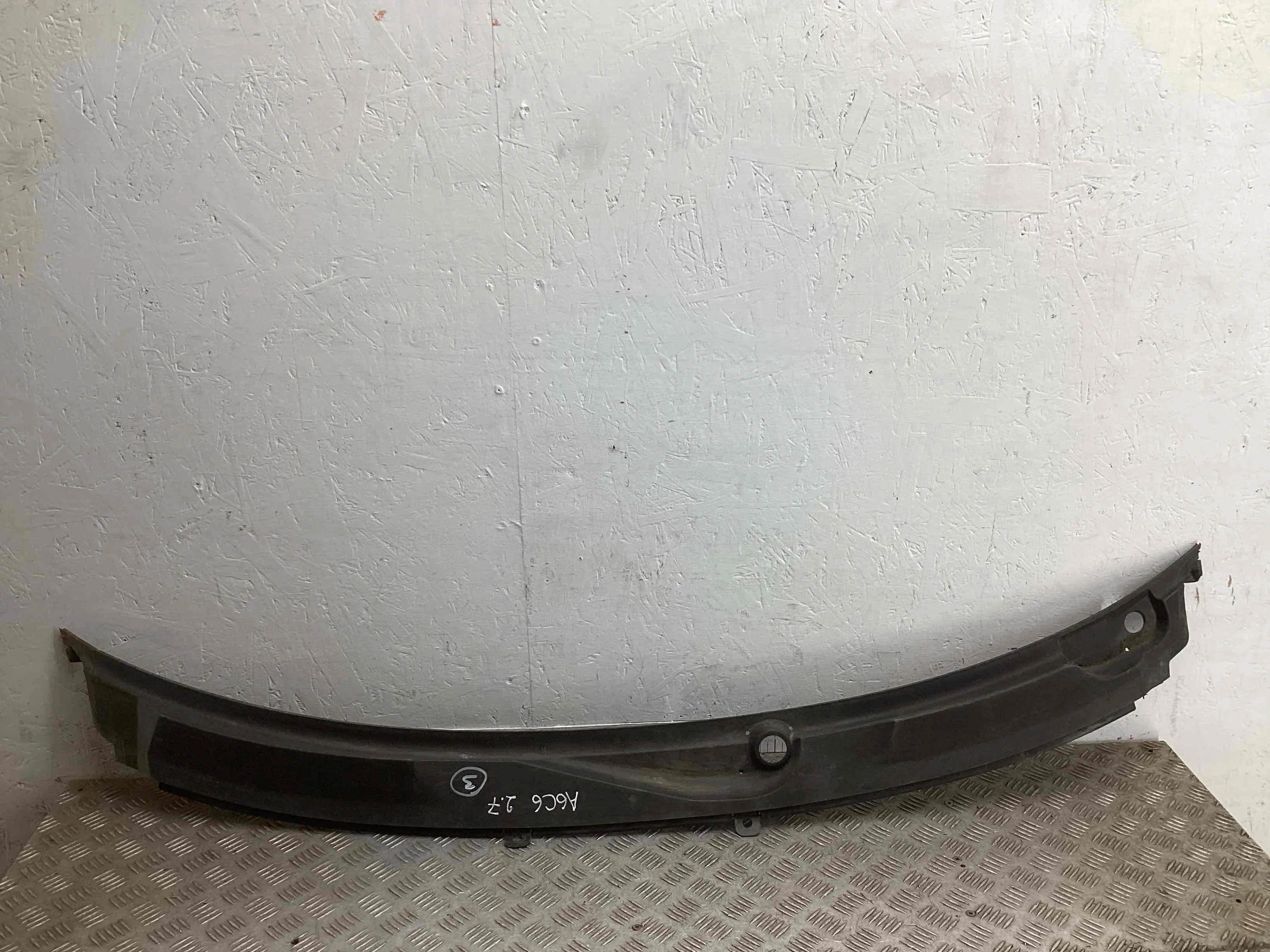 Дождевик Audi A6 C6 (4F) 2004-2008 2007