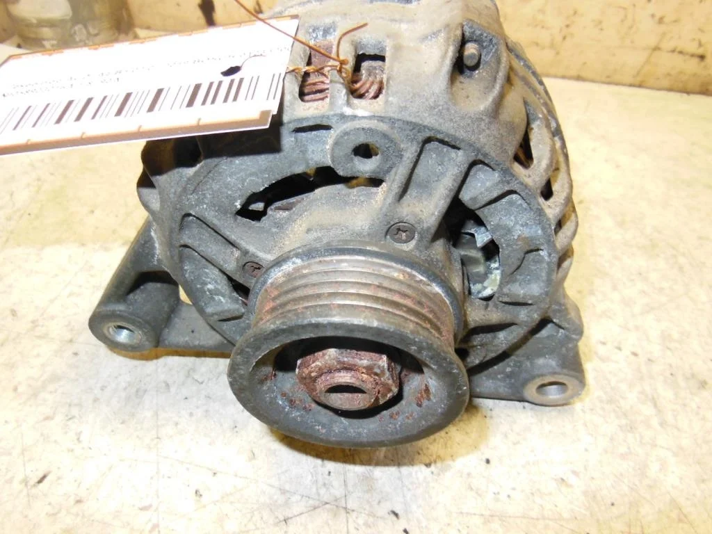 Генератор Audi A4 B5 (8D) 1994-1999 1998 1,8 Бензин