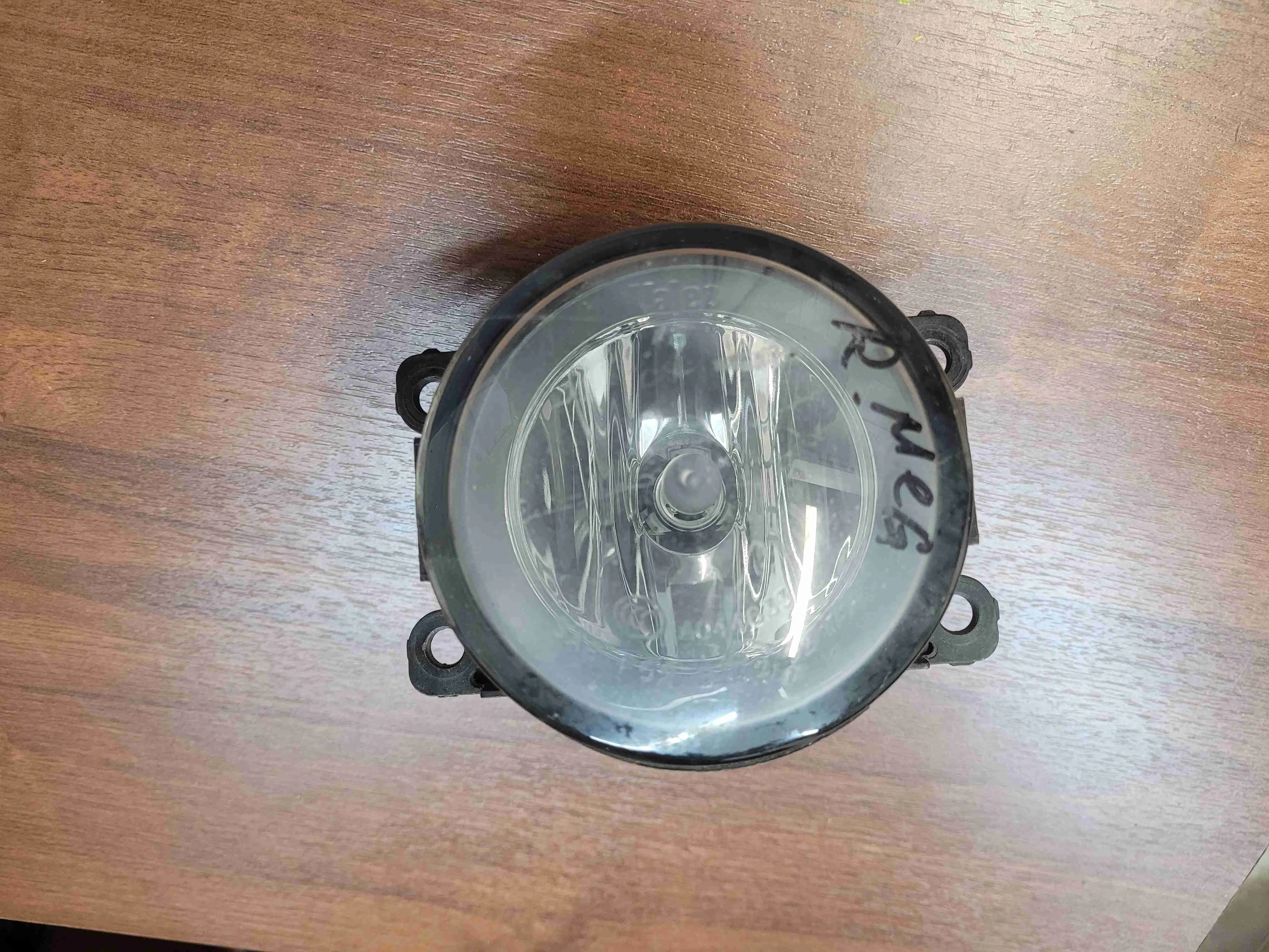 Фара противотуманная левая Renault Megane II 2002-2006 2002
