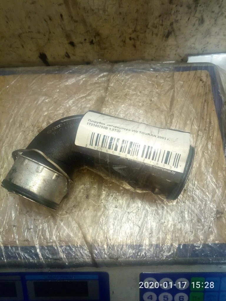 Патрубок интеркулера Volkswagen Touran I (1T) 2003-2006 2003 1,9 Дизель