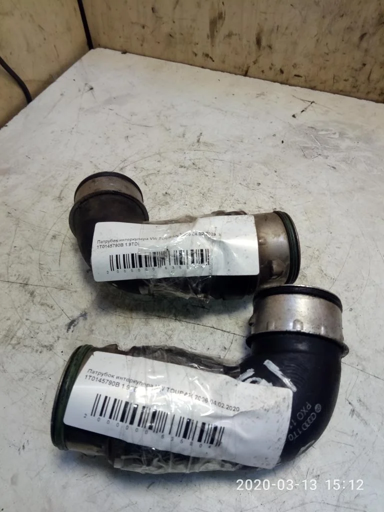 Патрубок интеркулера Volkswagen Touran I (1T) 2003-2006 2006 1,9 Дизель