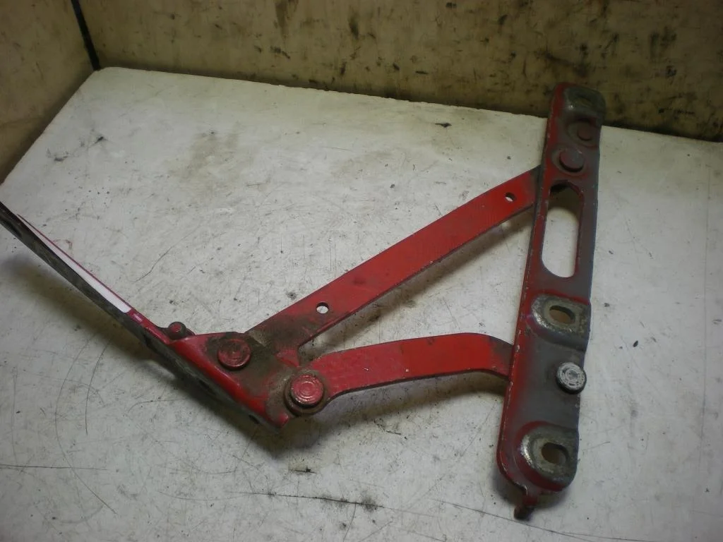 Петля крышки багажника BMW 3-Series (E36) 1990-2000  1996
