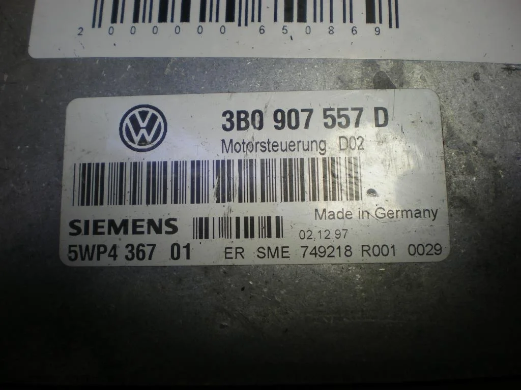 Блок управления двигателем Volkswagen Passat Passat B5 (3B) 1996-2000 2000 1,6 Бензин