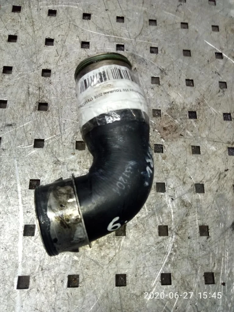 Патрубок интеркулера Volkswagen Touran I (1T) 2003-2006 2006 1,9 Дизель