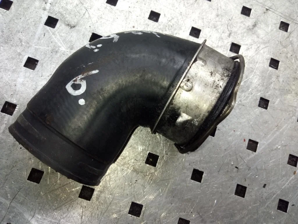 Патрубок интеркулера Volkswagen Sharan I (7M) 1995-2000 2000 1,9 Дизель