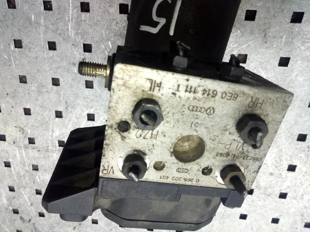 Блок ABS Audi A6 C5 (4B) 1997-2001 2000 2,5 МКПП Седан