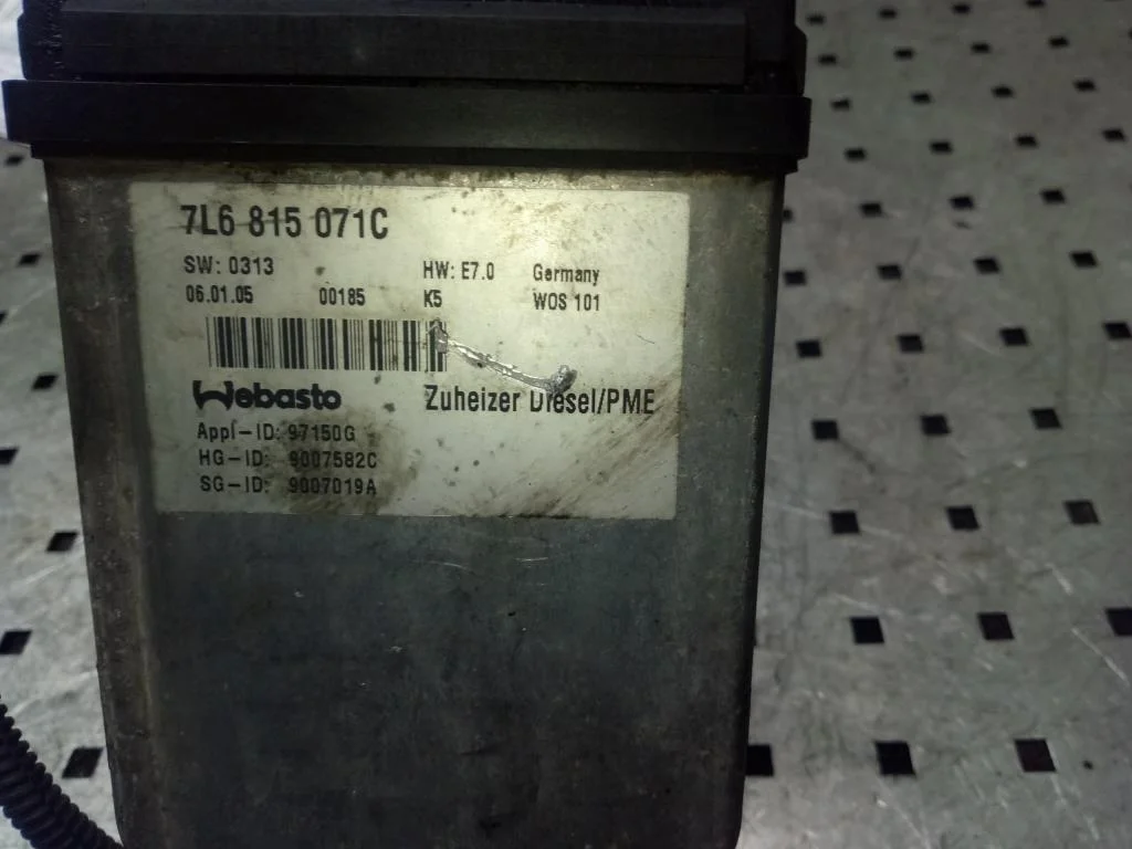 Автономный отопитель Volkswagen Touareg I (7L) 2002-2006 2005 3,0 Дизель АКПП Внедорожник