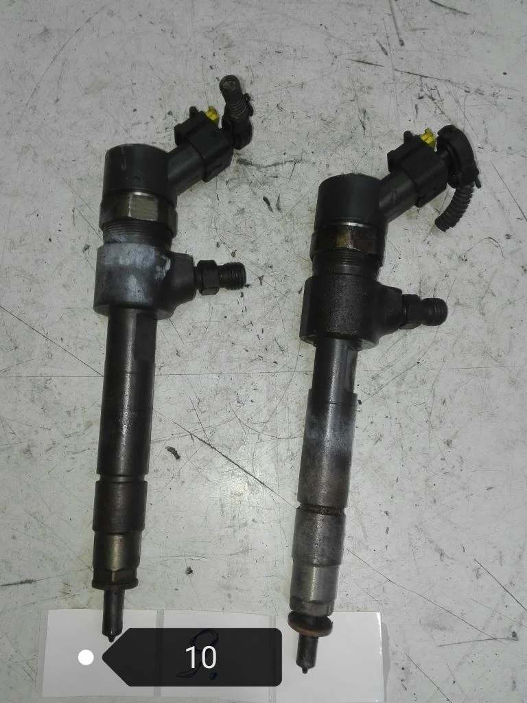 Форсунка Opel Astra H 2004-2007 2007 1,9 Дизель