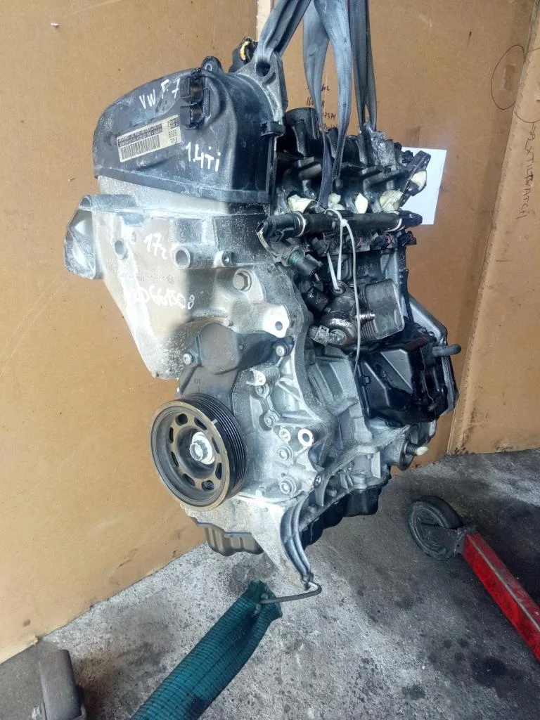 Двигатель Volkswagen Golf VII (5G) 2012-2019 2017 1,4 Бензин МКПП Хэтчбек 5дв.