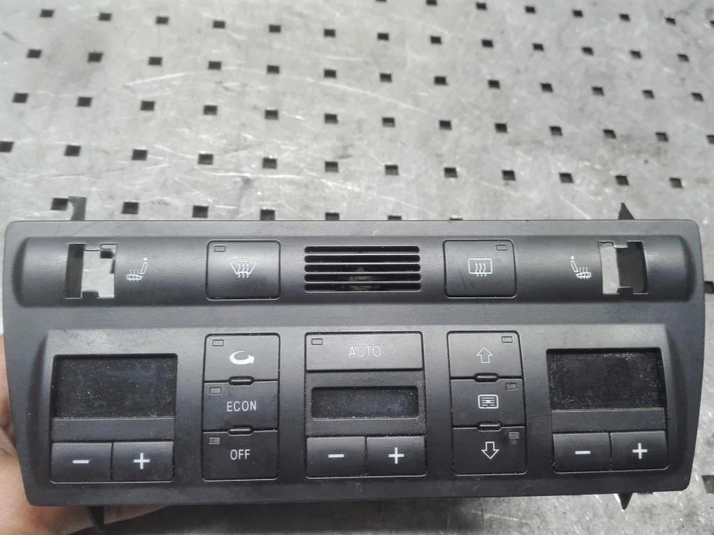 Блок управления печки/климат-контроля Audi A6 C5 (4B) 1997-2001 1998