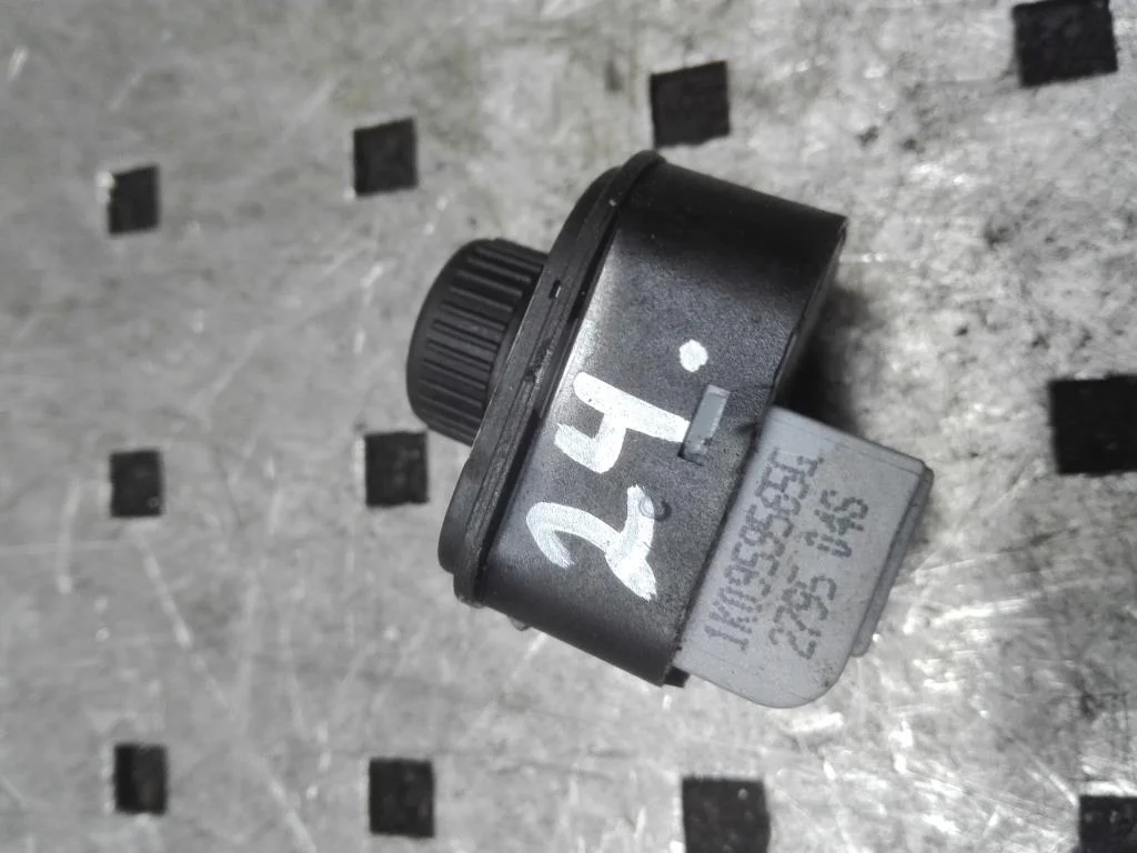 Джойстик регулировки зеркал Volkswagen Passat B6 (3C) 2005-2010 2006