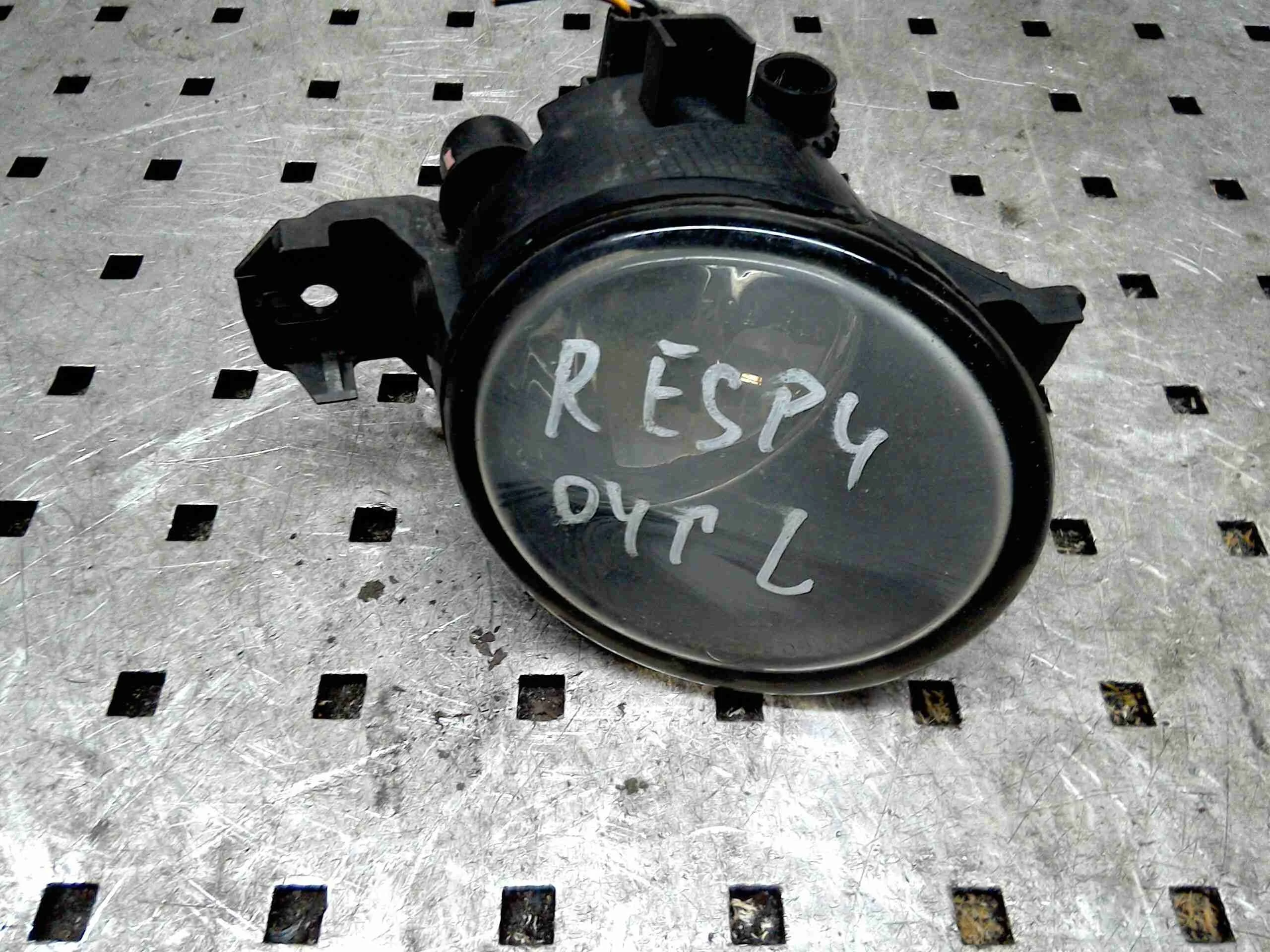 Фара противотуманная левая Renault Espace IV 2002-2006 2004