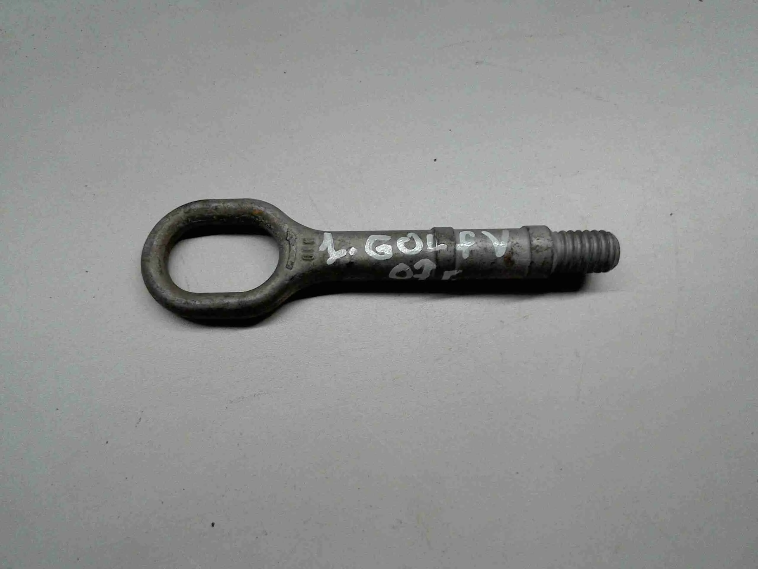Крюк буксировочный Volkswagen Golf V (1K) 2004-2009 2007
