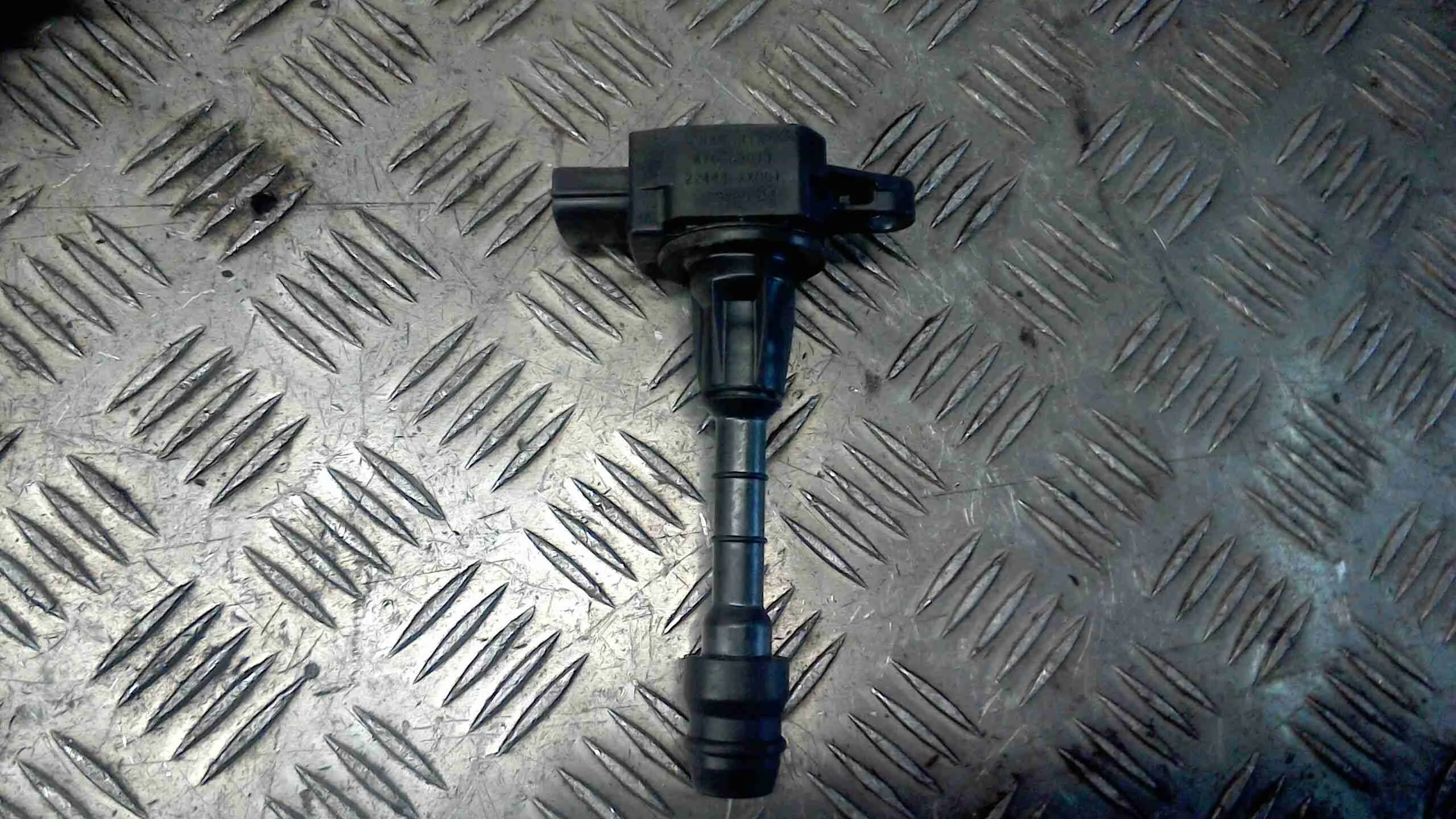 Катушка зажигания Nissan Micra III (K12) 2002-2010 2009 1,2 Бензин МКПП