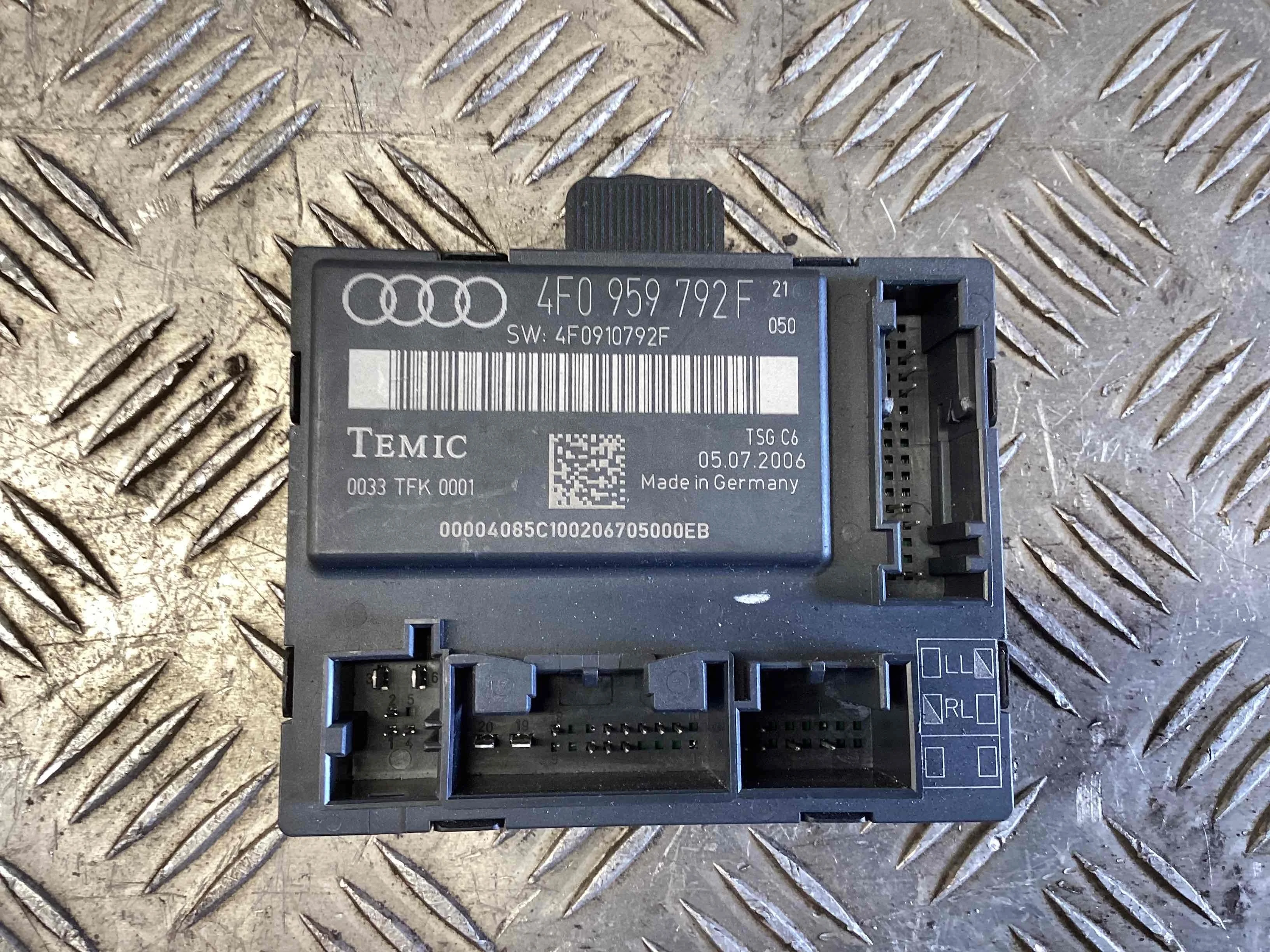 Блок комфорта Audi A6 C6 (4F) 2004-2008 2007