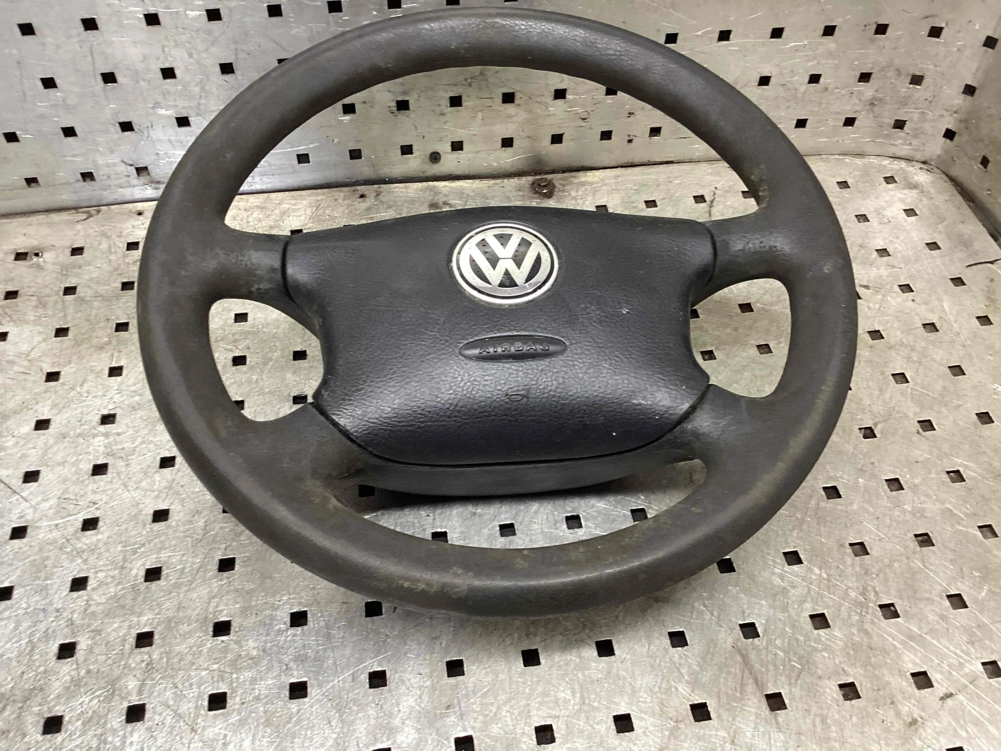 Руль Volkswagen Golf IV (1J) 1997-2004 2000