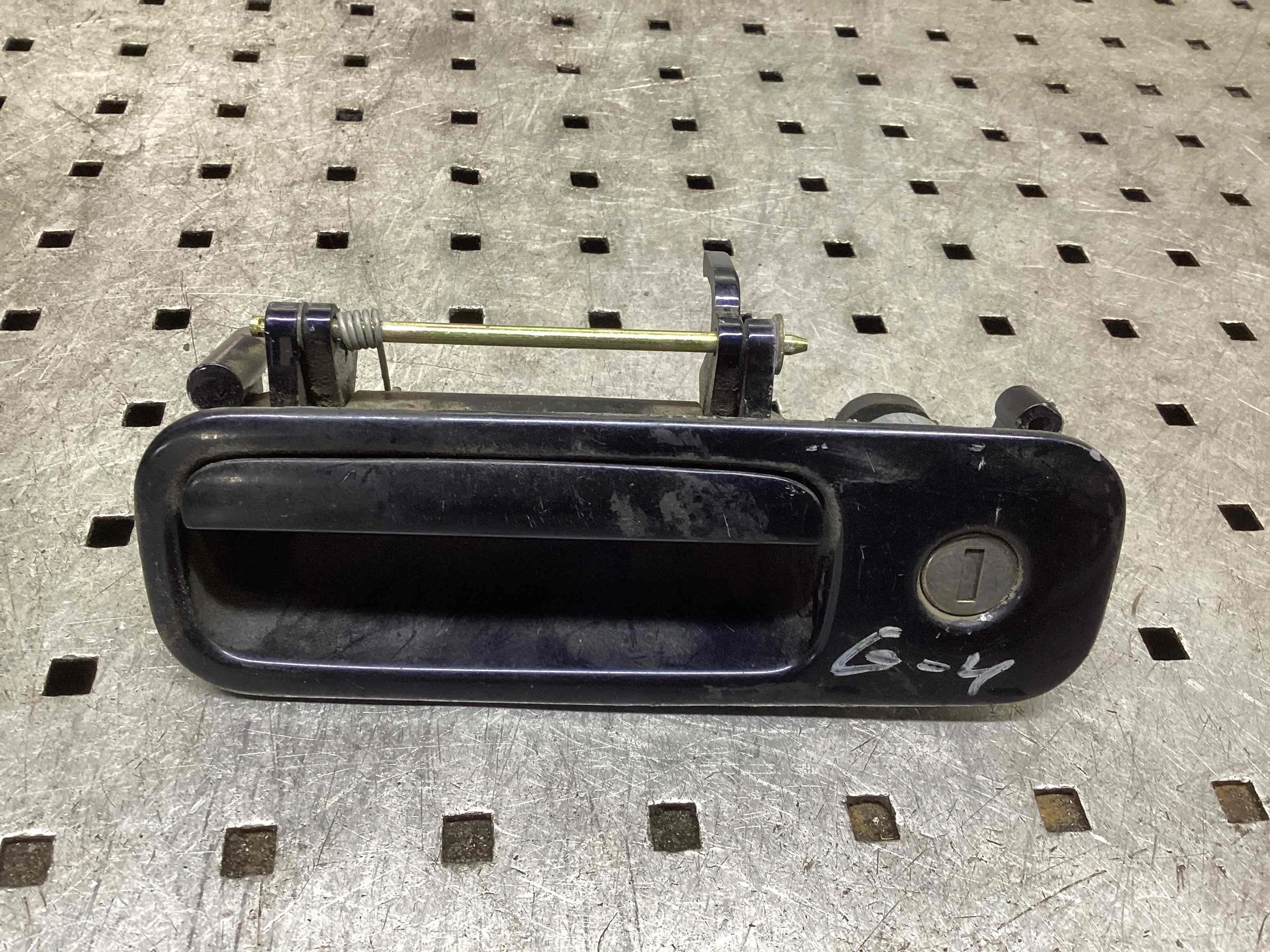 Ручка крышки багажника Volkswagen Golf IV (1J) 1997-2004 2001