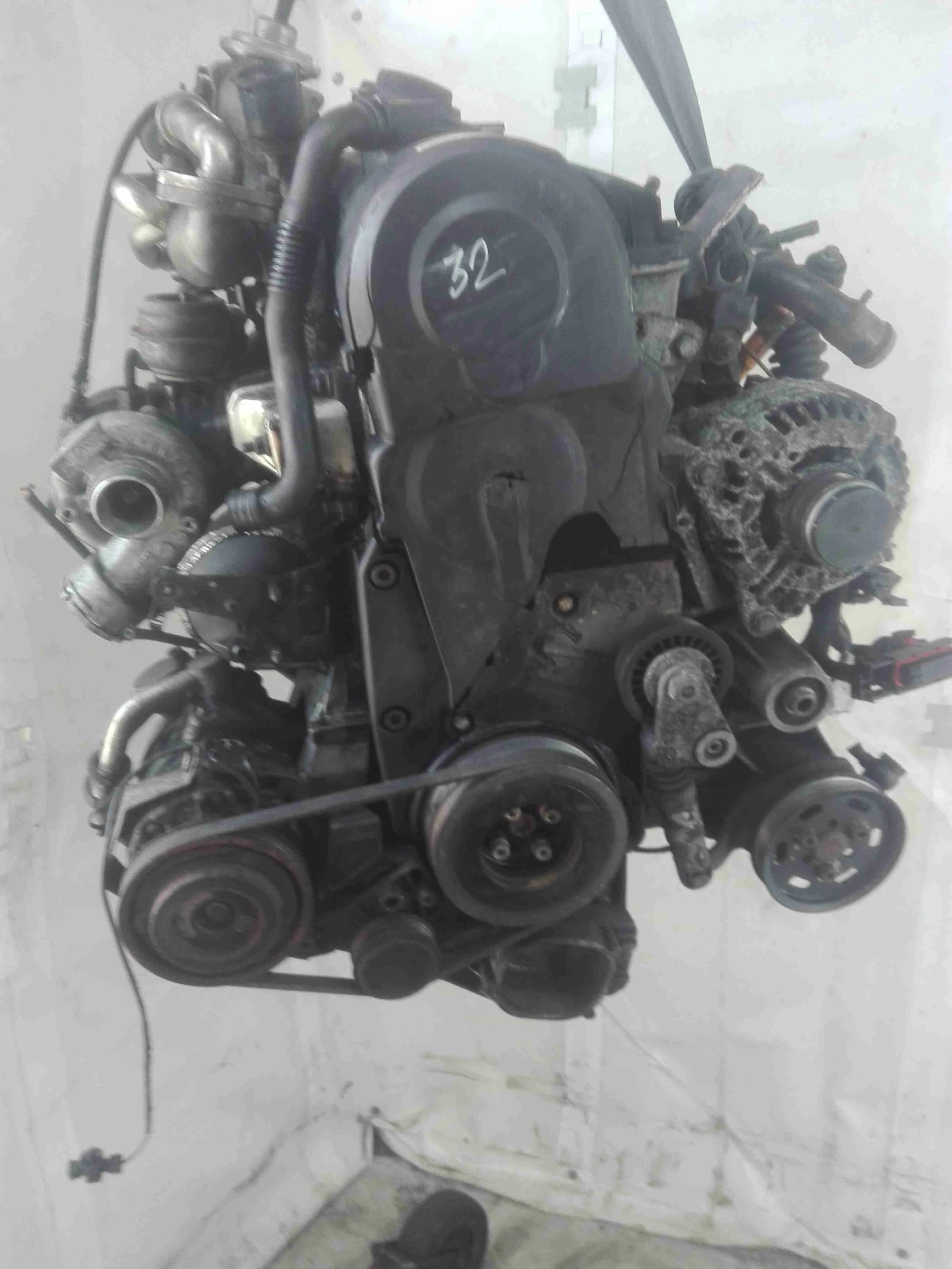 Двигатель Volkswagen Passat B5+ (3B) 2000-2005 рестайлинг 2002 1,9 Дизель АКПП Седан