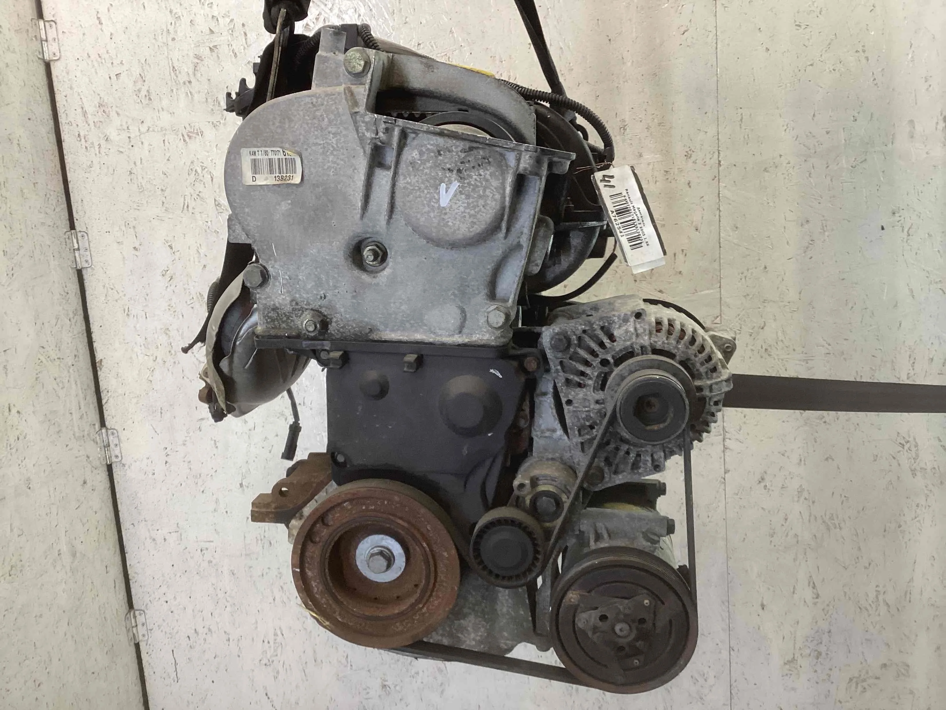 Двигатель Renault Megane II 2002-2006 2005 1,6 Бензин  Хэтчбек 5дв.