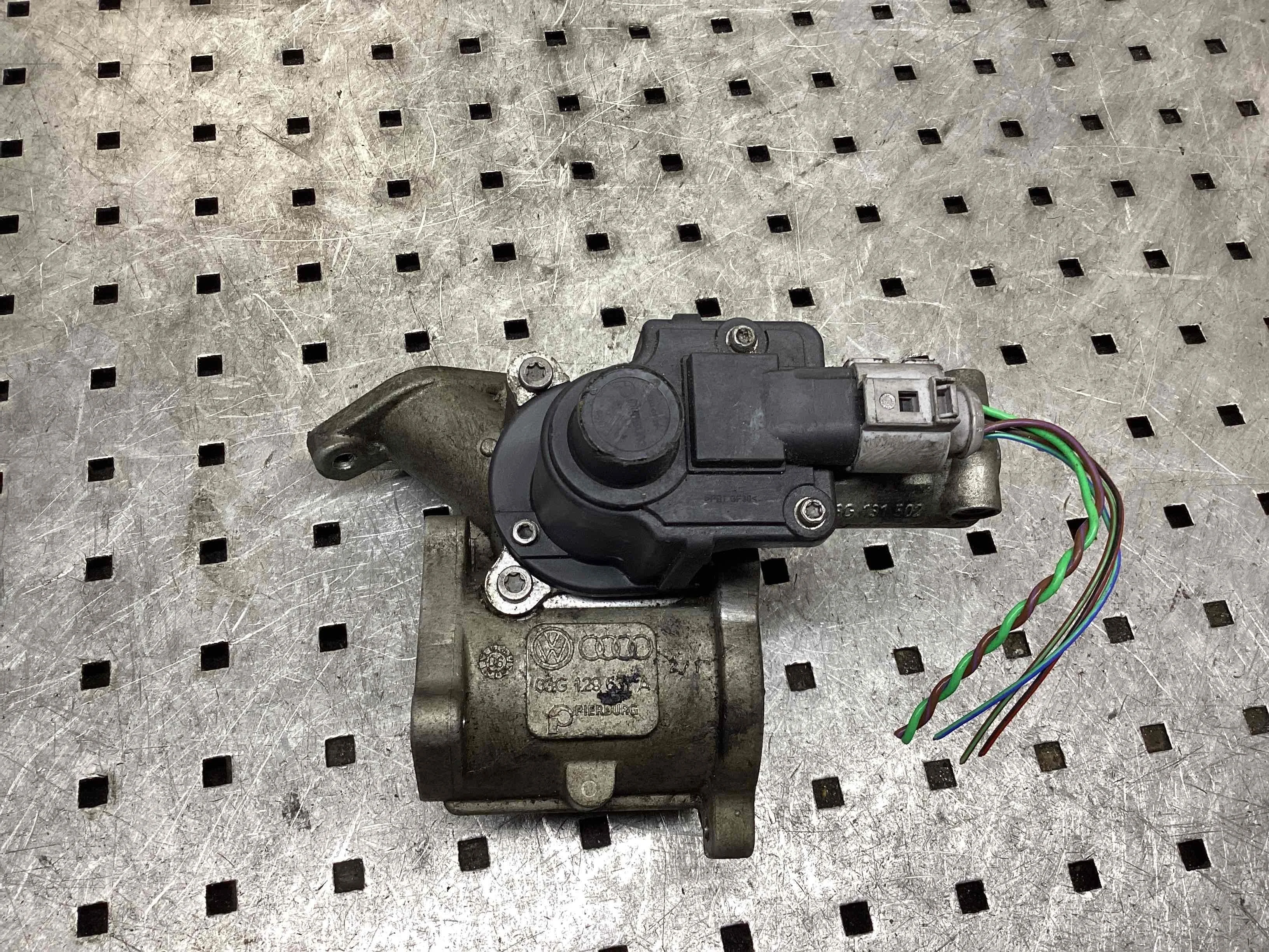 Клапан EGR Volkswagen Passat B6 (3C) 2005-2010 2006 2,0 Дизель