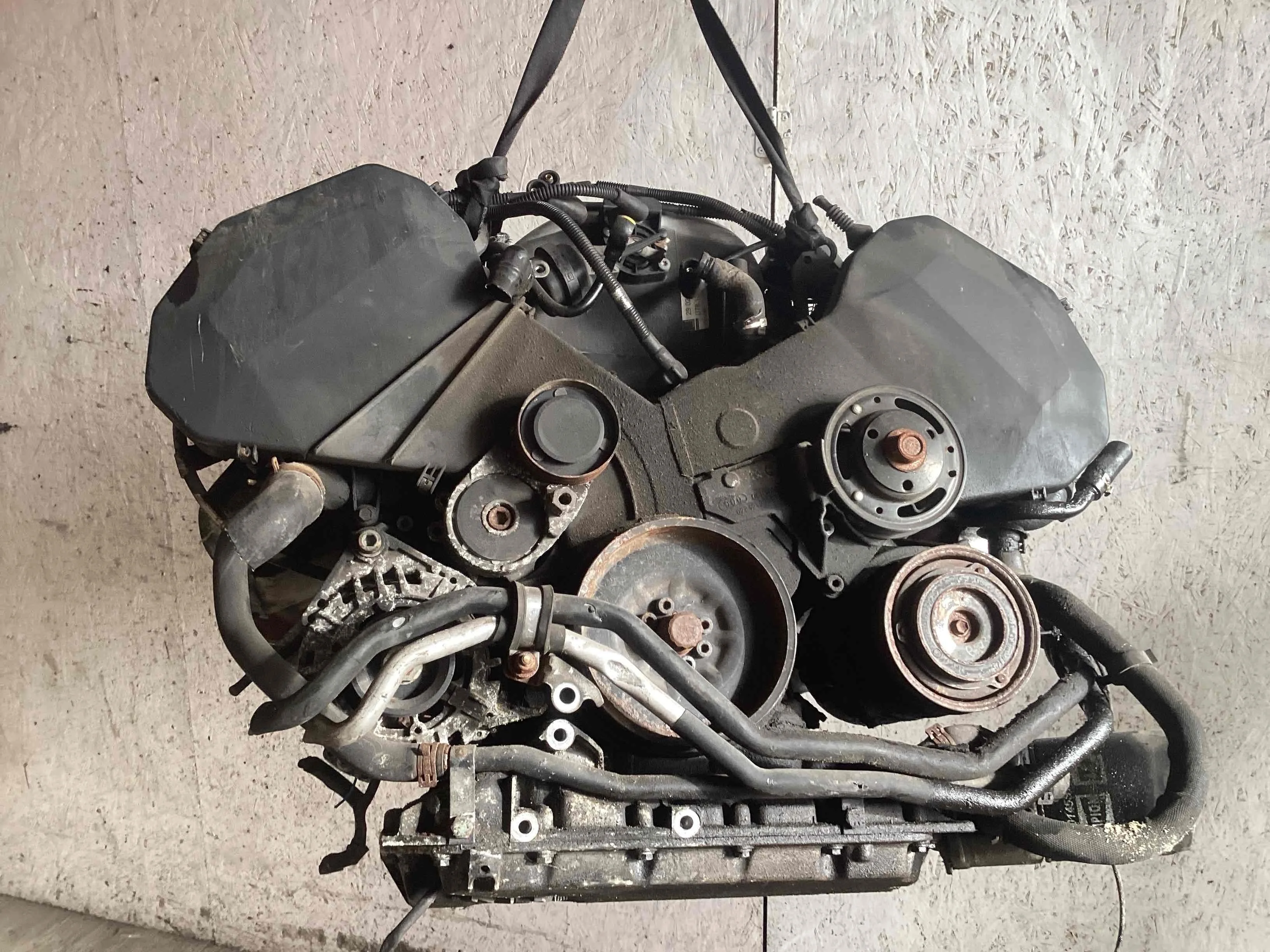 Двигатель Audi A6 C5 (4B) 1997-2001 1998 2,4 Бензин МКПП Седан