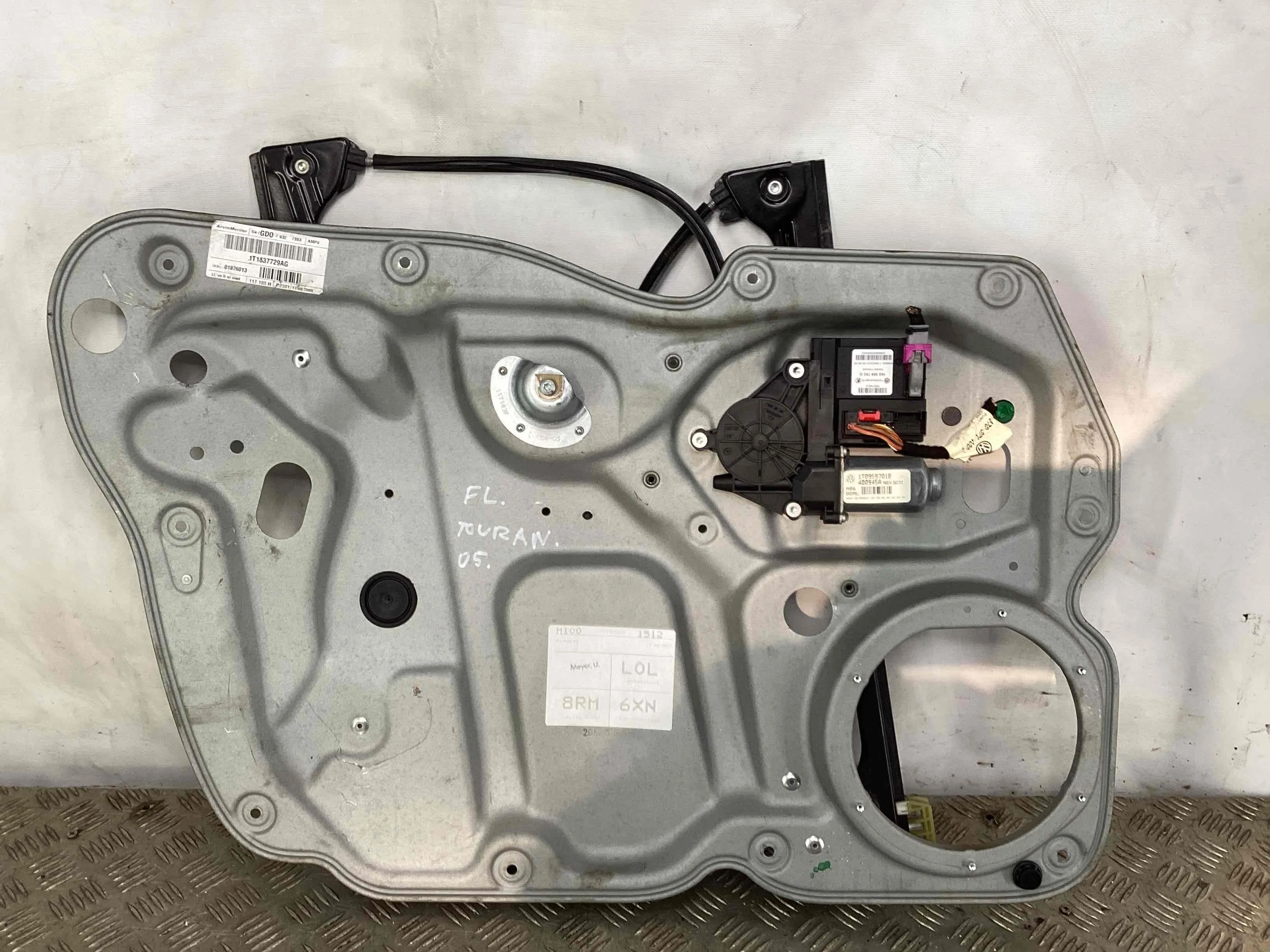 Стеклоподъемник передний левый Volkswagen Touran I (1T) 2003-2006 2005