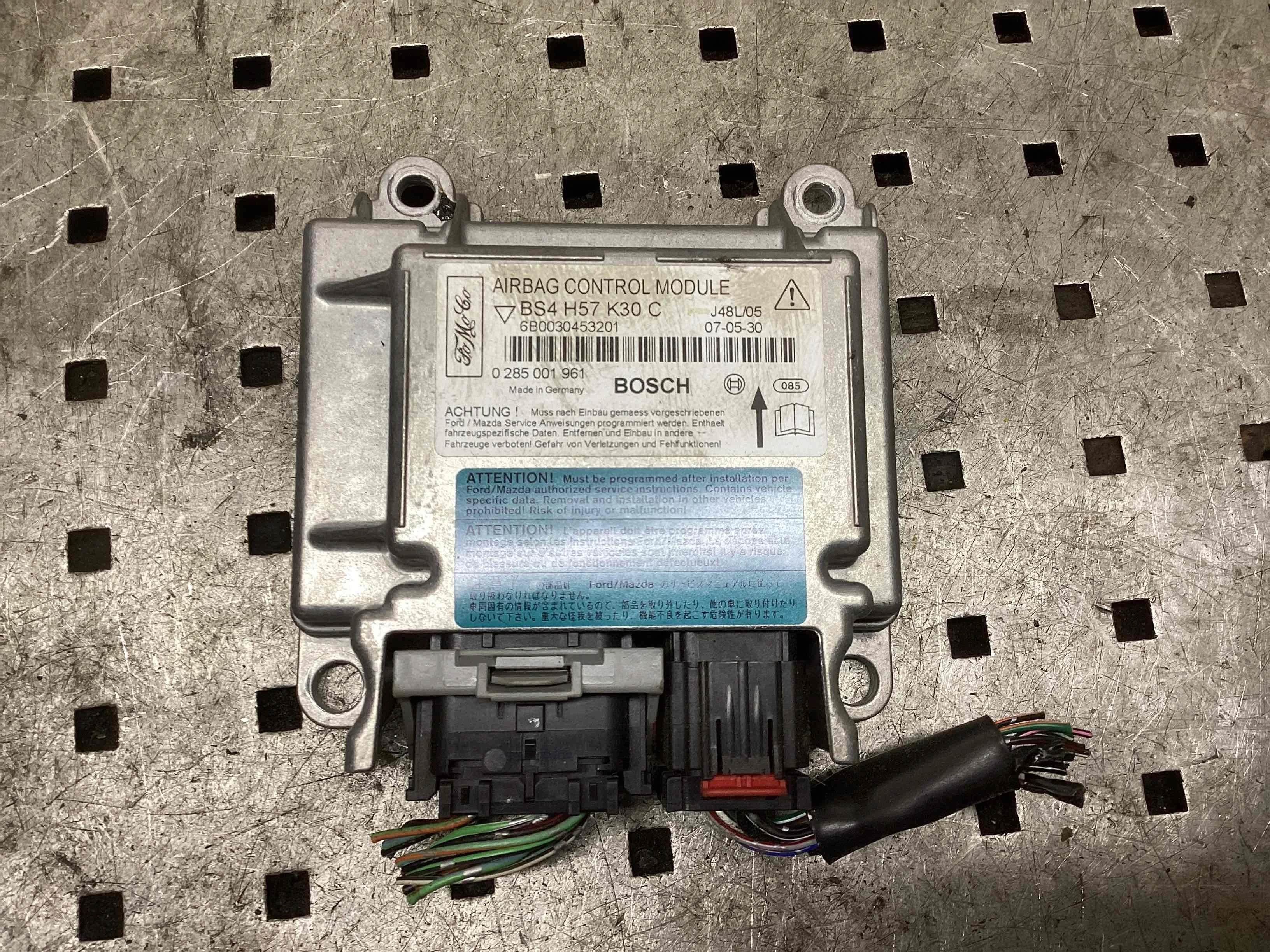 Блок AirBag Mazda 3 I (BK) 2003-2009 2008