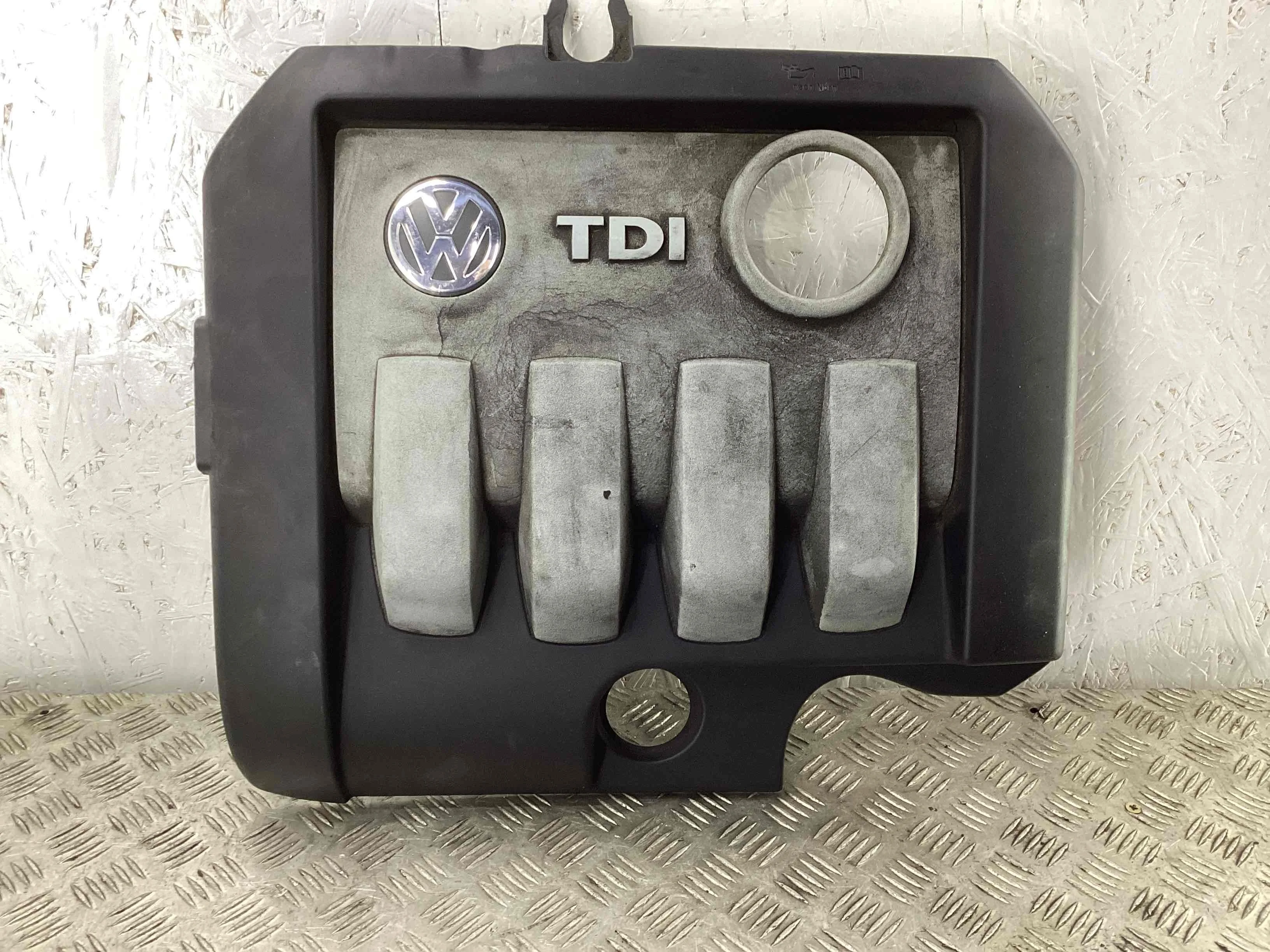 Декоративная крышка двигателя Volkswagen Touran I (1T) 2003-2006 2006 1,9 Дизель