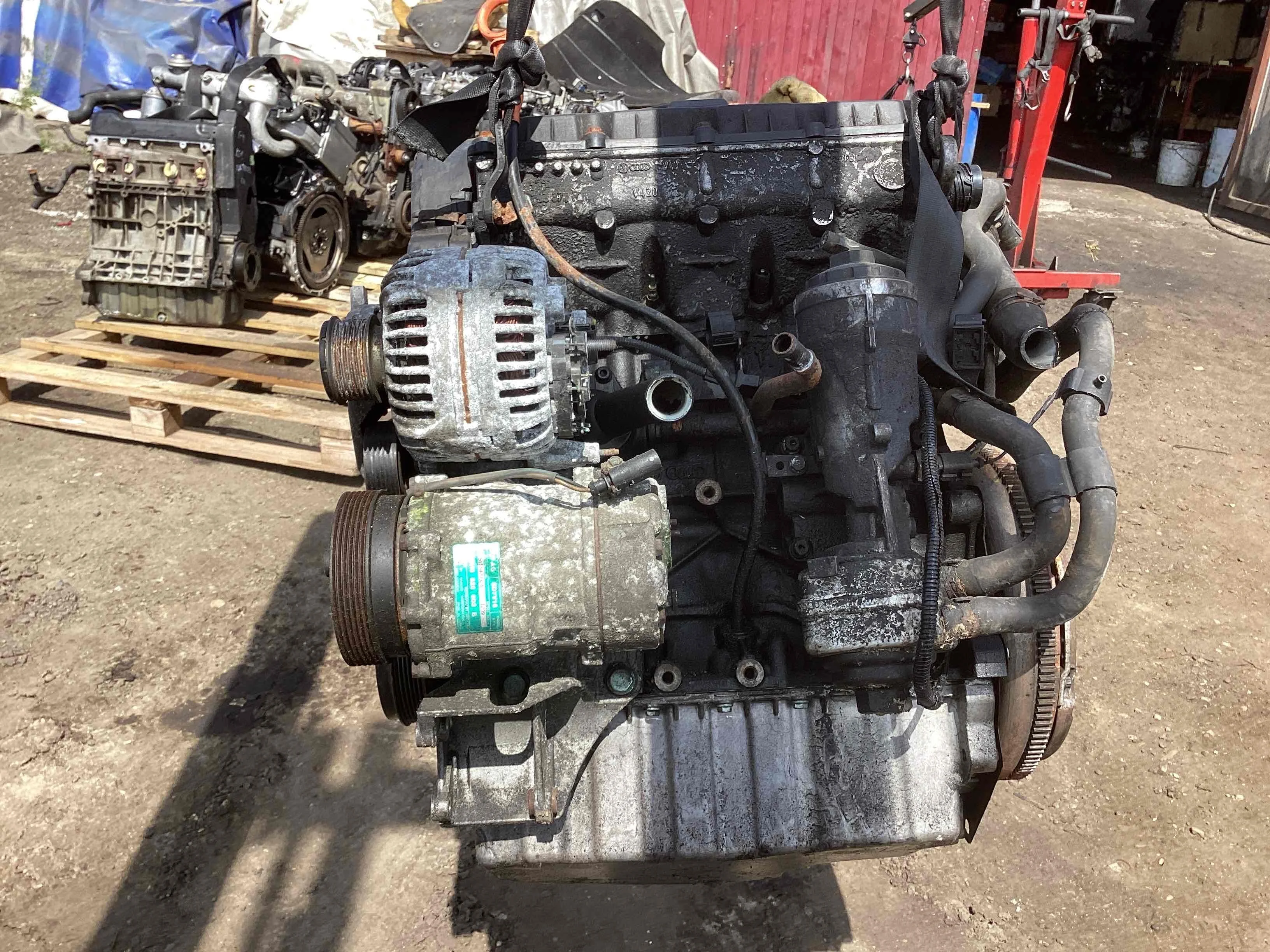 Двигатель Volkswagen Multivan T5 (7H) 2003-2015 2004 1,9 Дизель МКПП 5ст. Микроавтобус