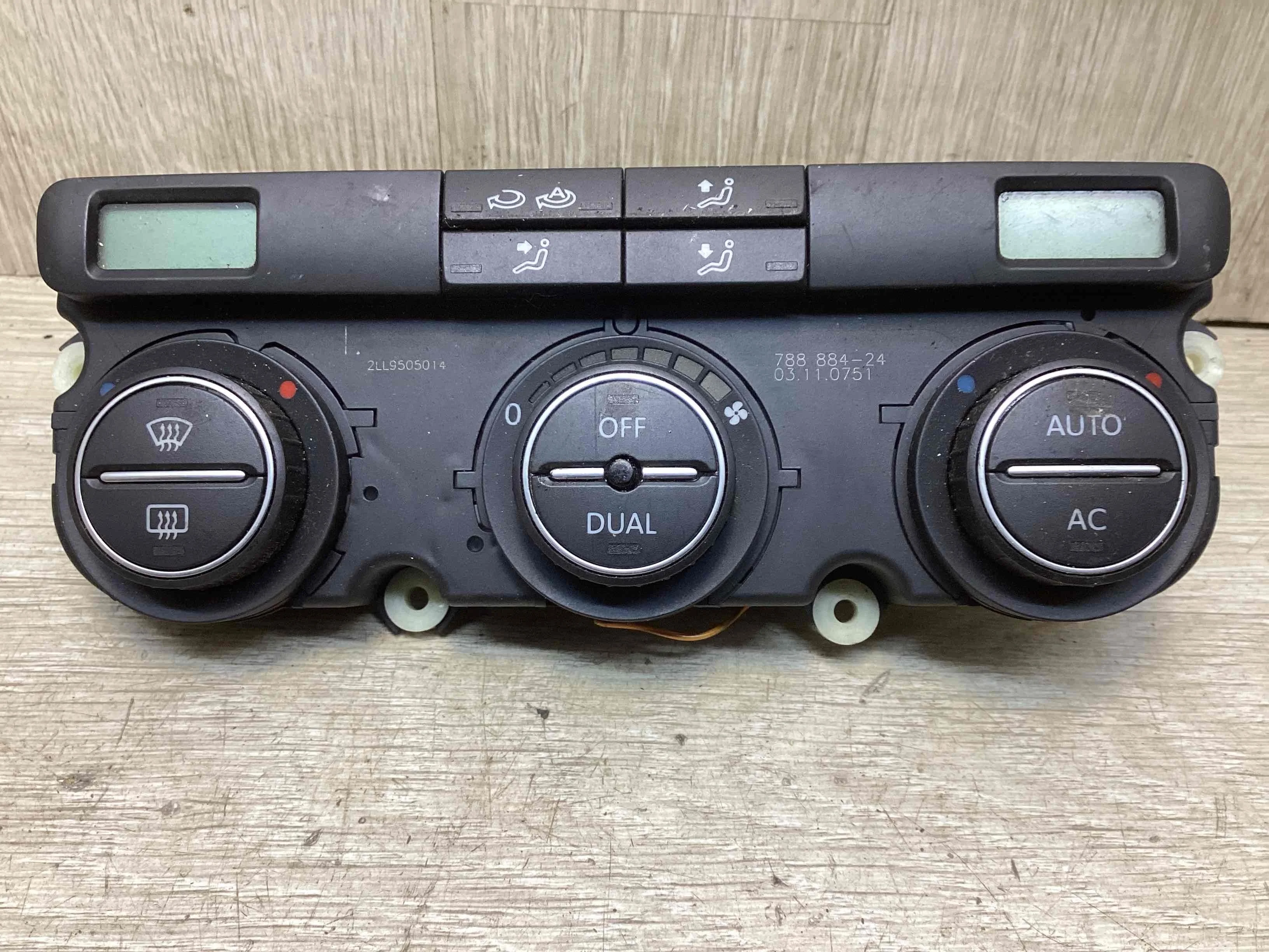 Блок управления печки/климат-контроля Volkswagen Golf V (1K) 2004-2009 2007