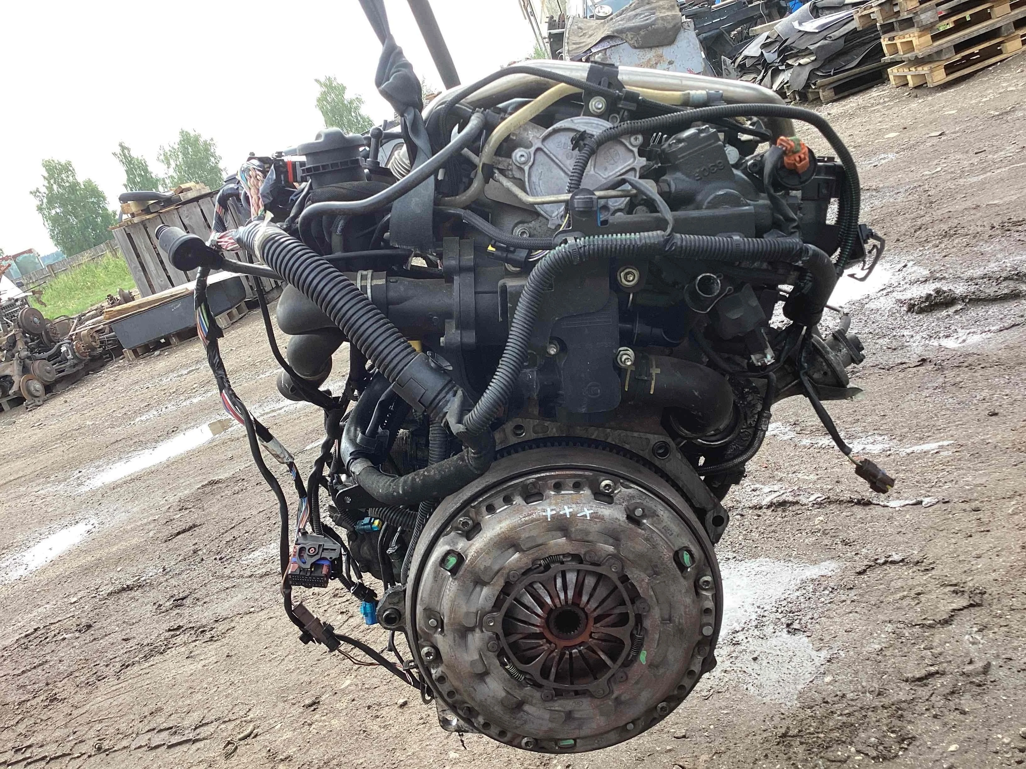 Двигатель Citroen C5 I 2004-2008 рестайлинг 2005 2,0 Дизель МКПП 6ст. Универсал