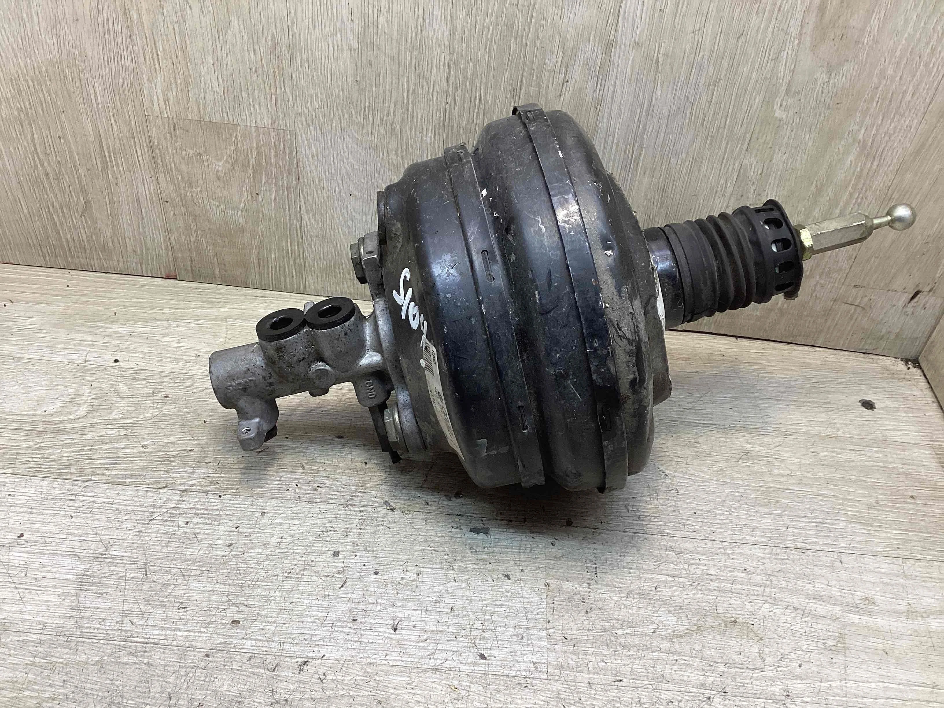 Вакуумный усилитель тормозов Volkswagen Passat B5 (3B) 1996-2000 2000 1,6 Бензин МКПП Универсал