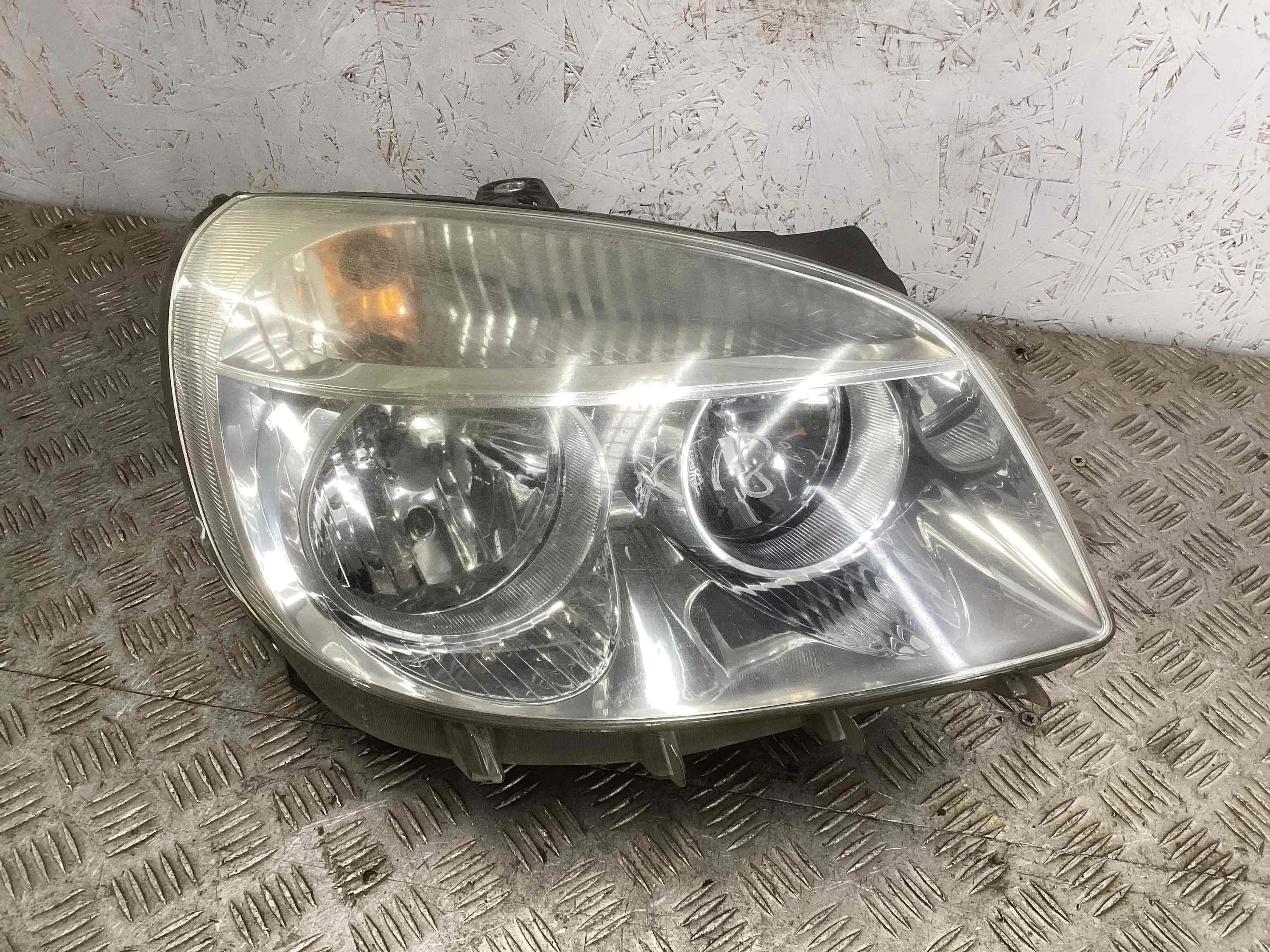 Фара правая Fiat Doblo I (223) 2005-2009 рестайлинг 2007 1,3 Дизель МКПП 5ст. Фургон