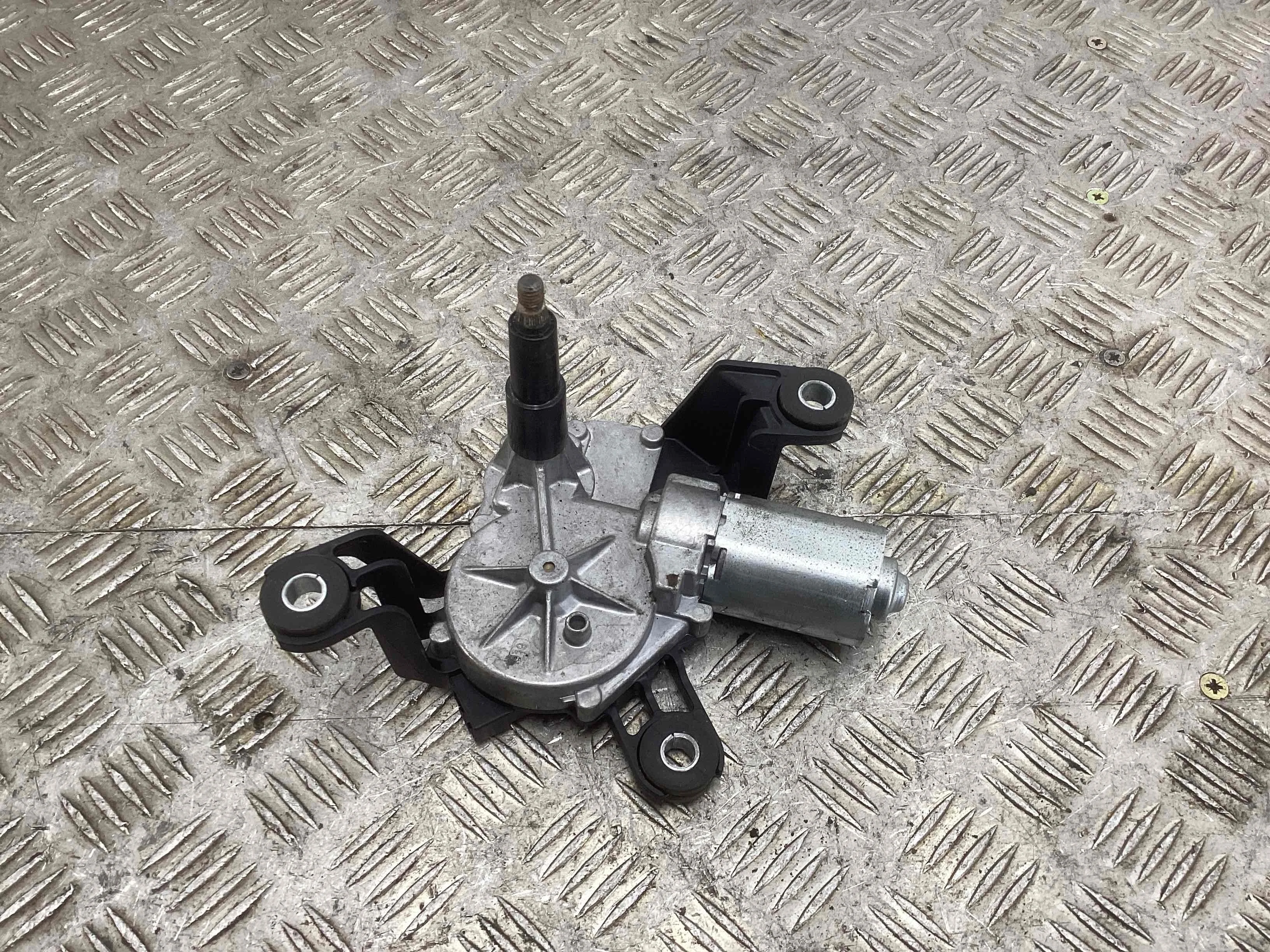 Моторчик заднего стеклоочистителя (дворника) Opel Astra H 2004-2007 2005    Универсал