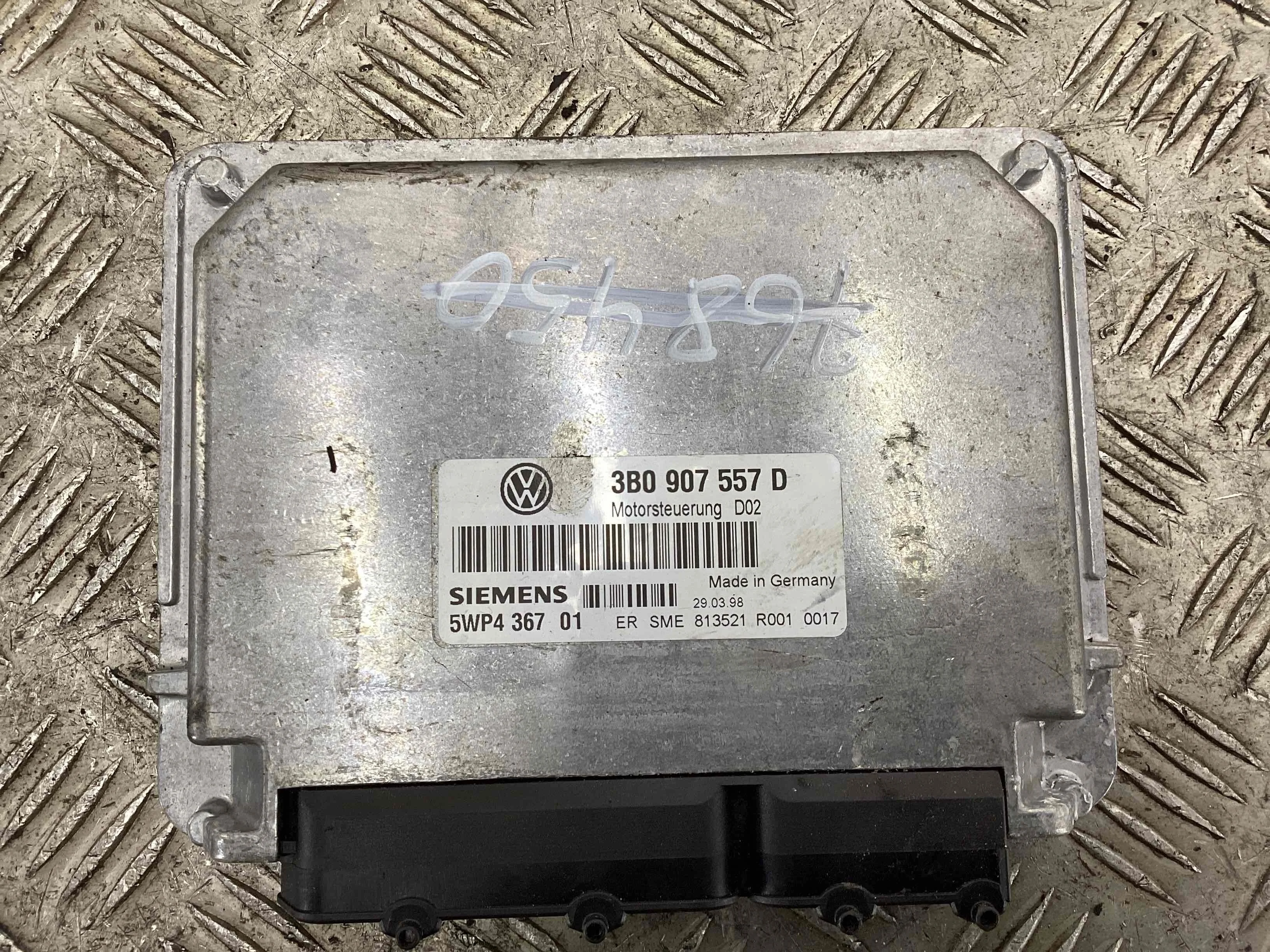 Блок управления двигателем Volkswagen Passat Passat B5 (3B) 1996-2000 1998 1,6 Бензин