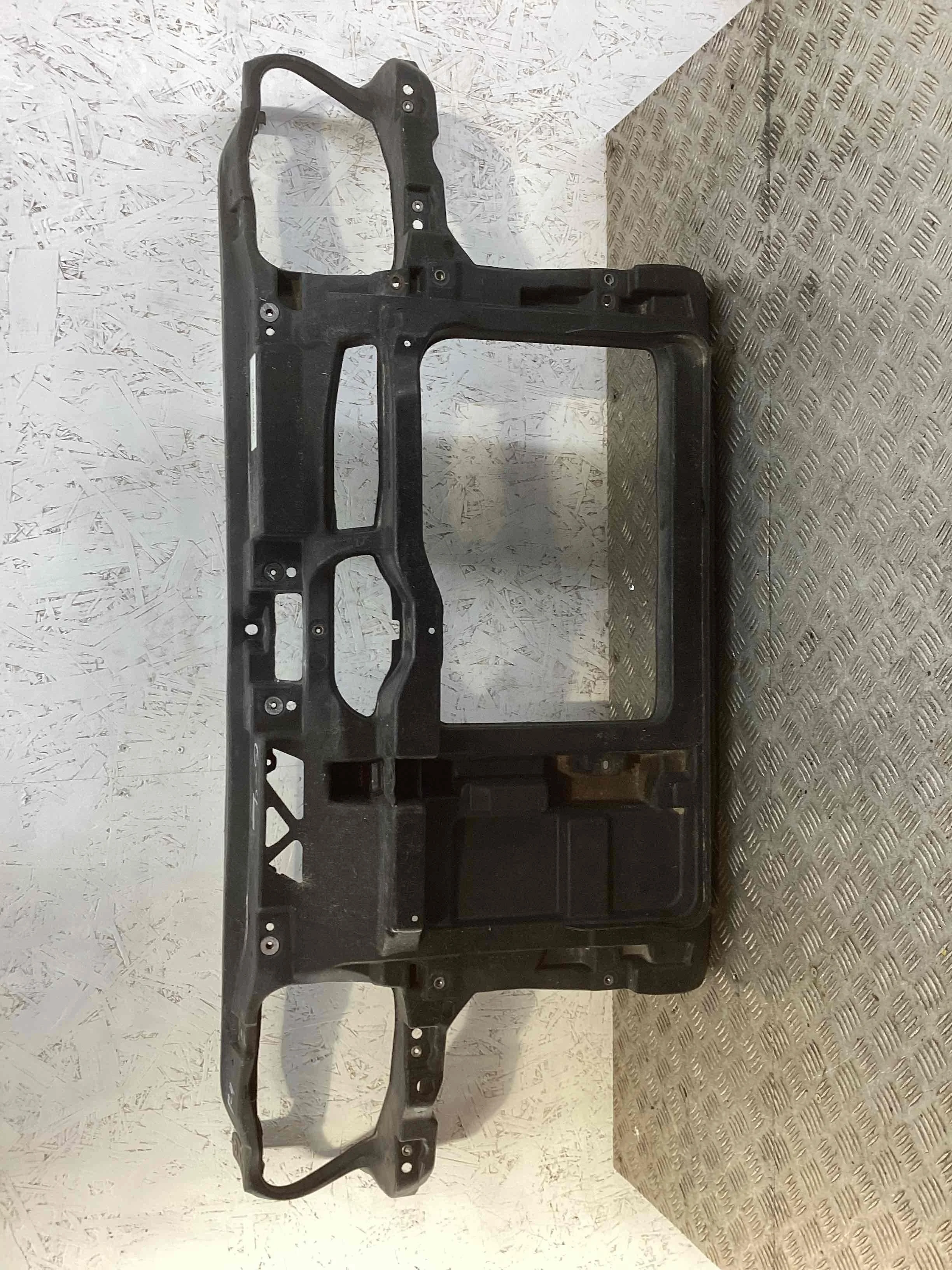 Передняя панель крепления облицовки (телевизор) Volkswagen Golf IV (1J) 1997-2004 1999 1,4
