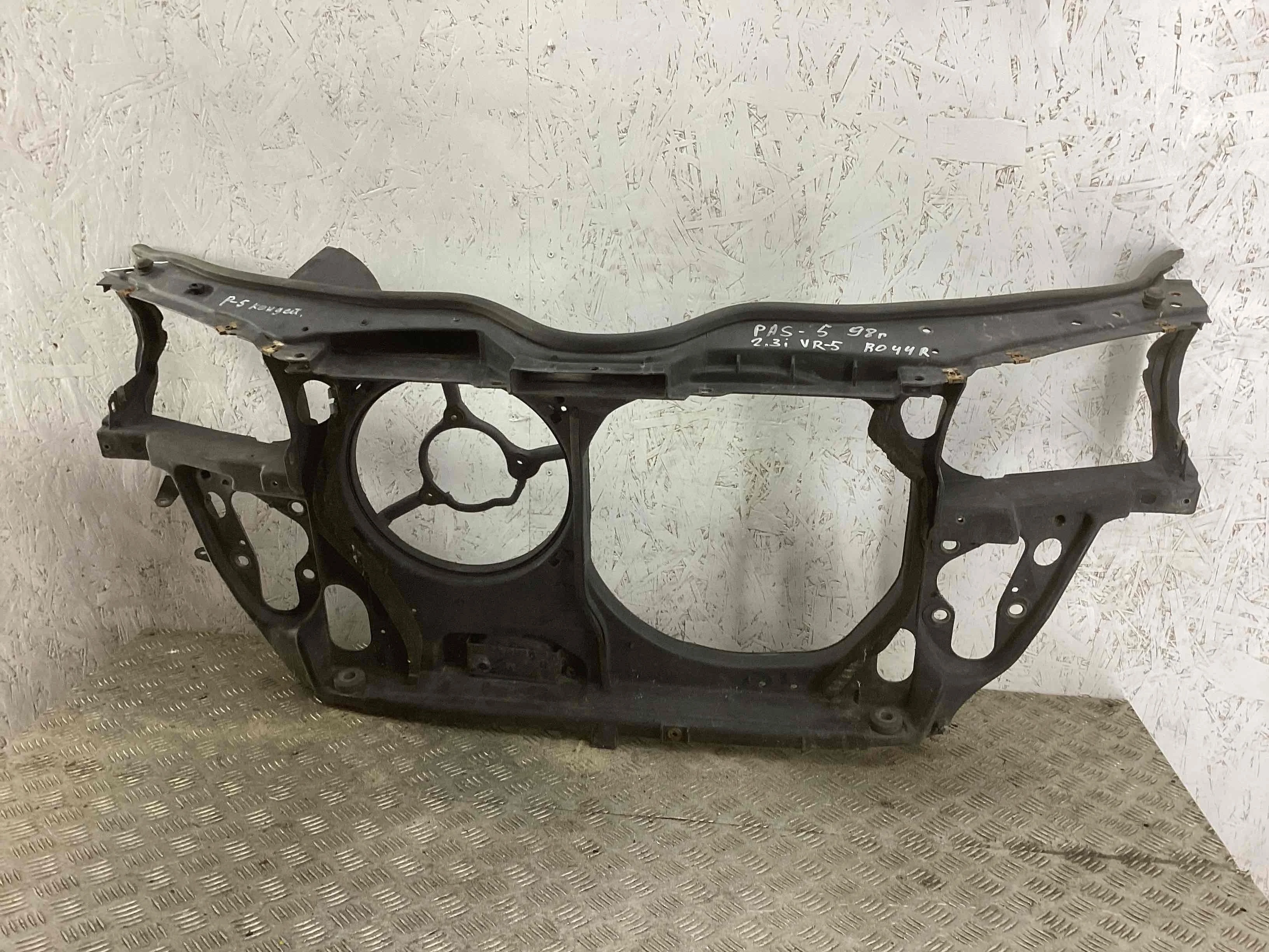 Передняя панель крепления облицовки (телевизор) Volkswagen Passat B5 (3B) 1996-2000 1999