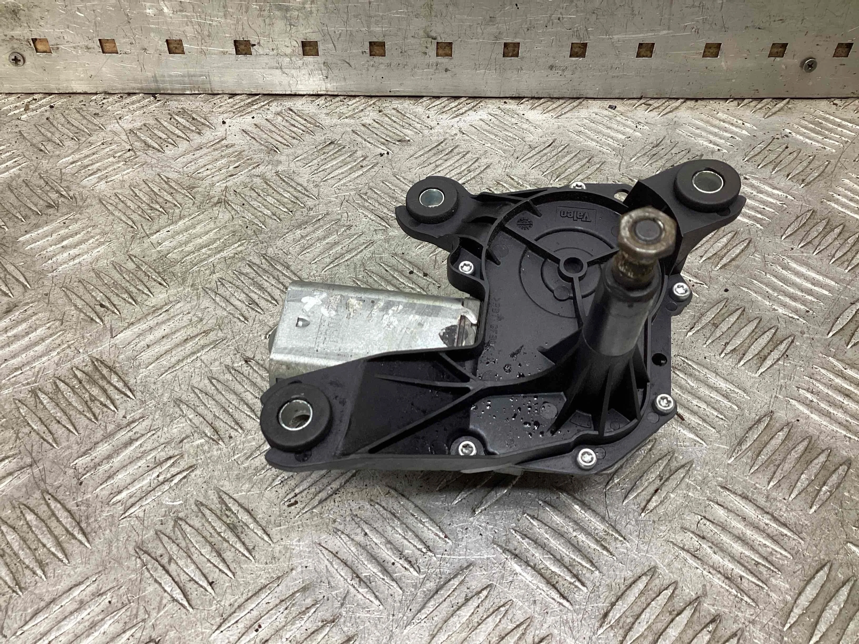 Моторчик заднего стеклоочистителя (дворника) Opel Astra G 1998-2004 2003 1,6 Бензин МКПП 5ст. Универсал