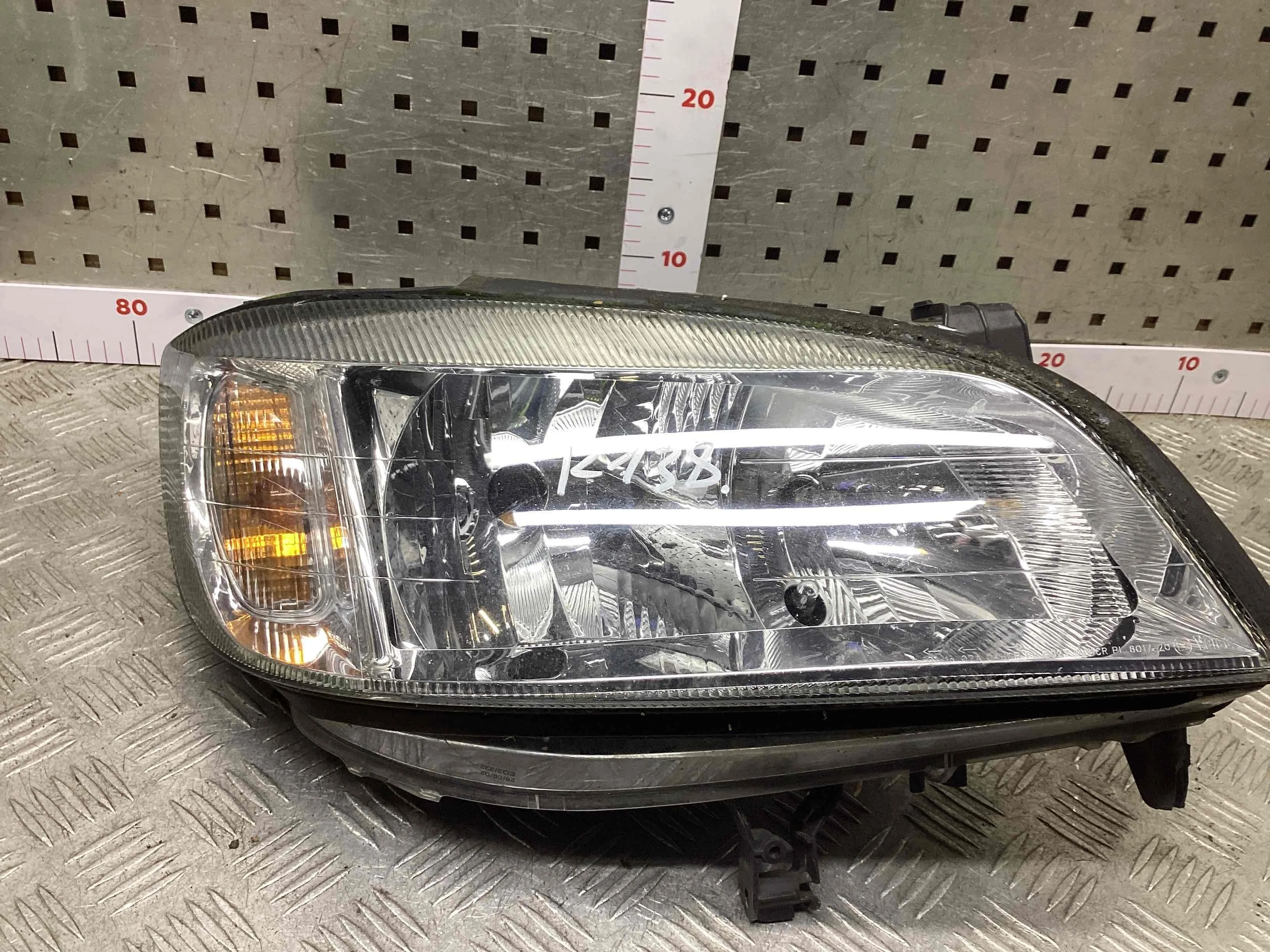 Фара правая Opel Zafira A 1999-2003 2000 1,8 Бензин АКПП Минивэн