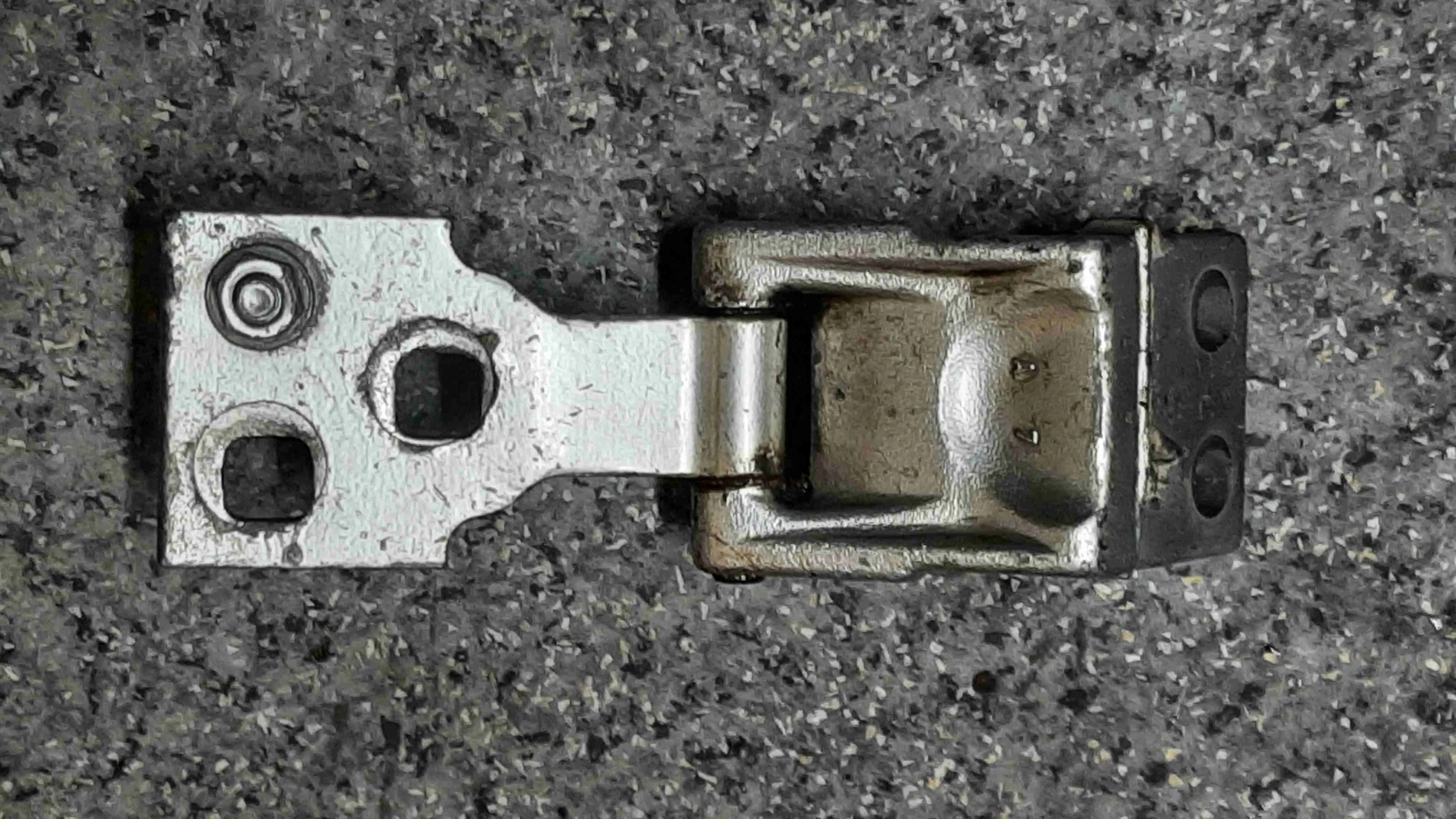 Петля двери Ford Transit Connect I 2002-2009 2009
