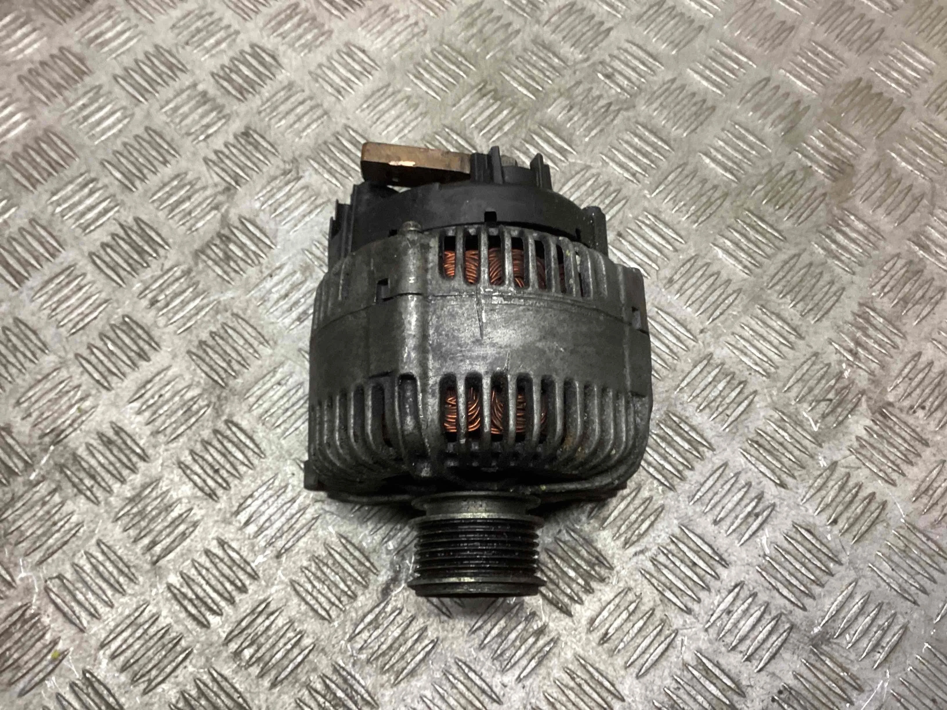 Генератор Volkswagen Passat Passat B6 (3C) 2005-2010 2006 1,9 Дизель