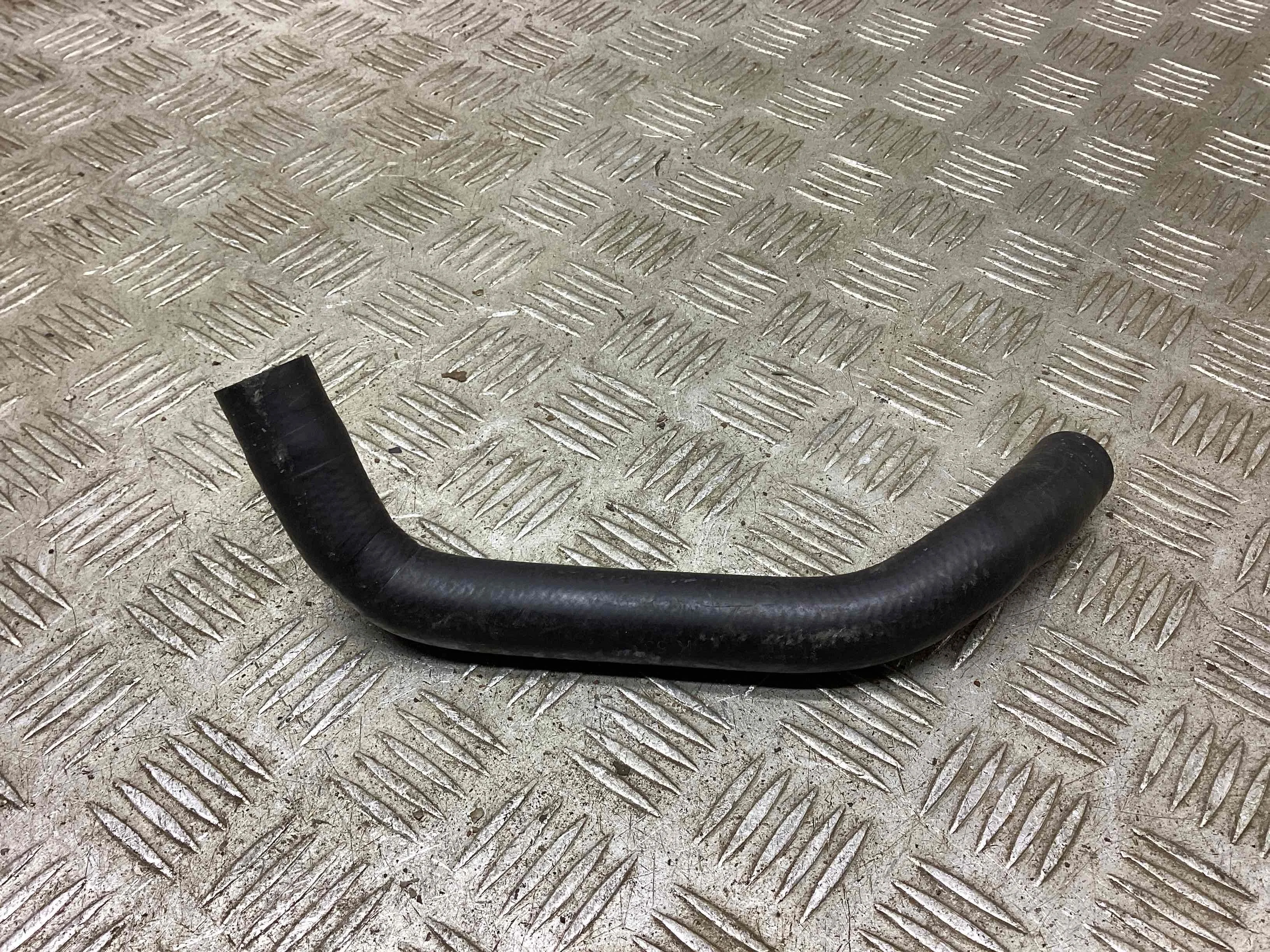 Патрубок (трубопровод, шланг) Volkswagen Golf V (1K) 2004-2009 2006 1,9 Дизель
