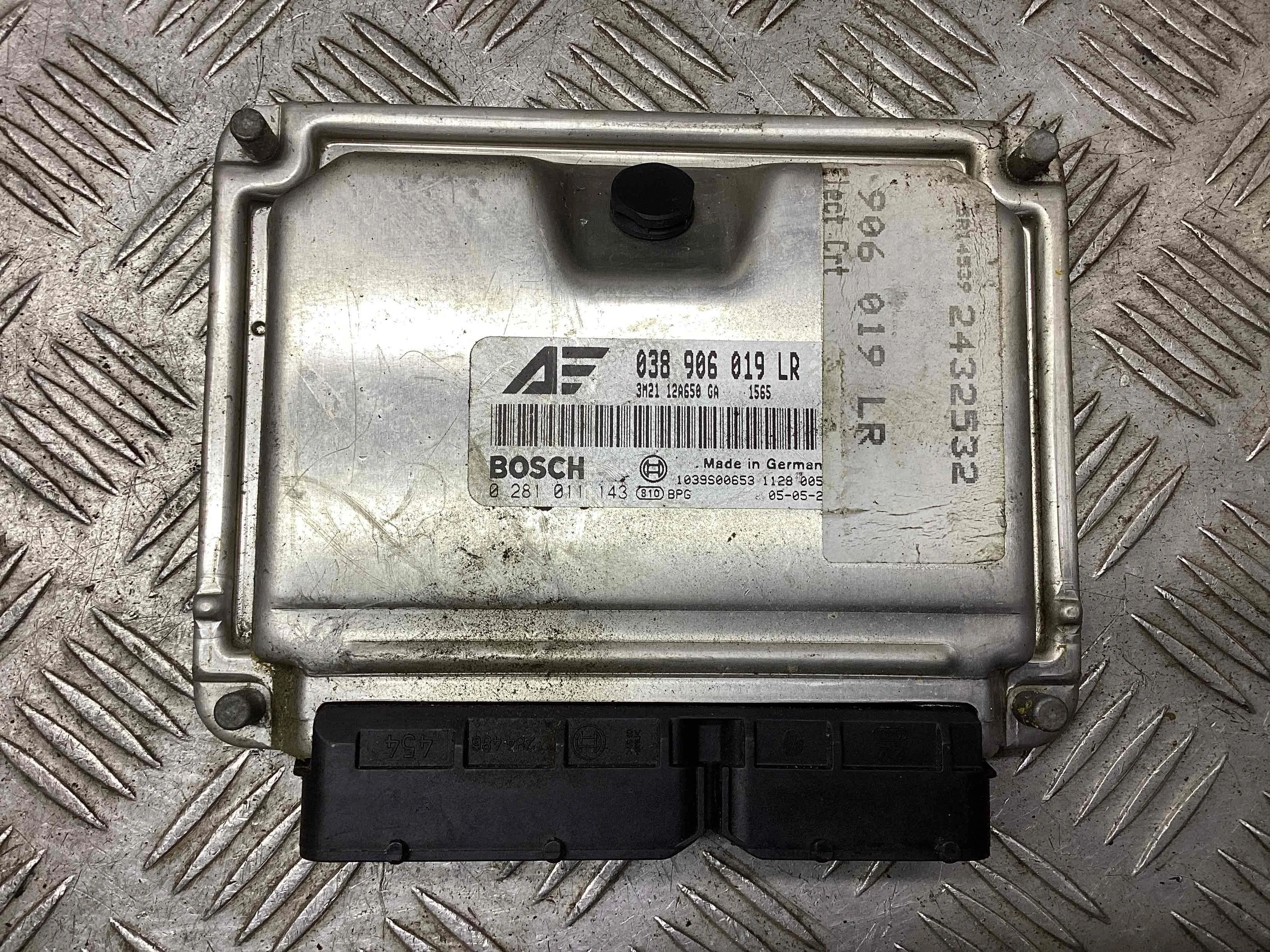 Блок управления двигателем Ford Galaxy I (WGR) 2000-2006 рестайлинг 2005 1,9 Дизель