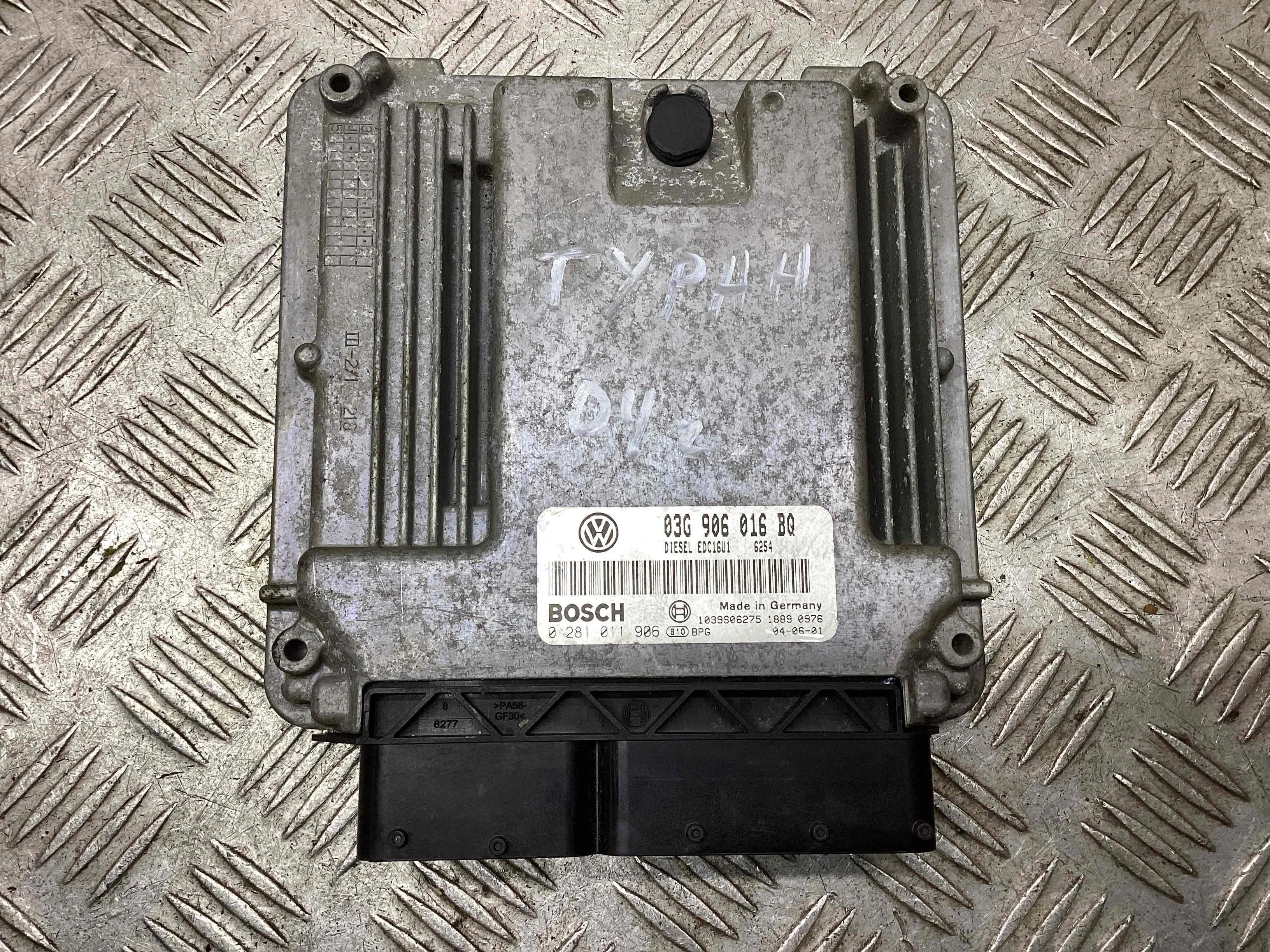 Блок управления двигателем Volkswagen Touran I (1T) 2003-2006 2005 2,0 Дизель